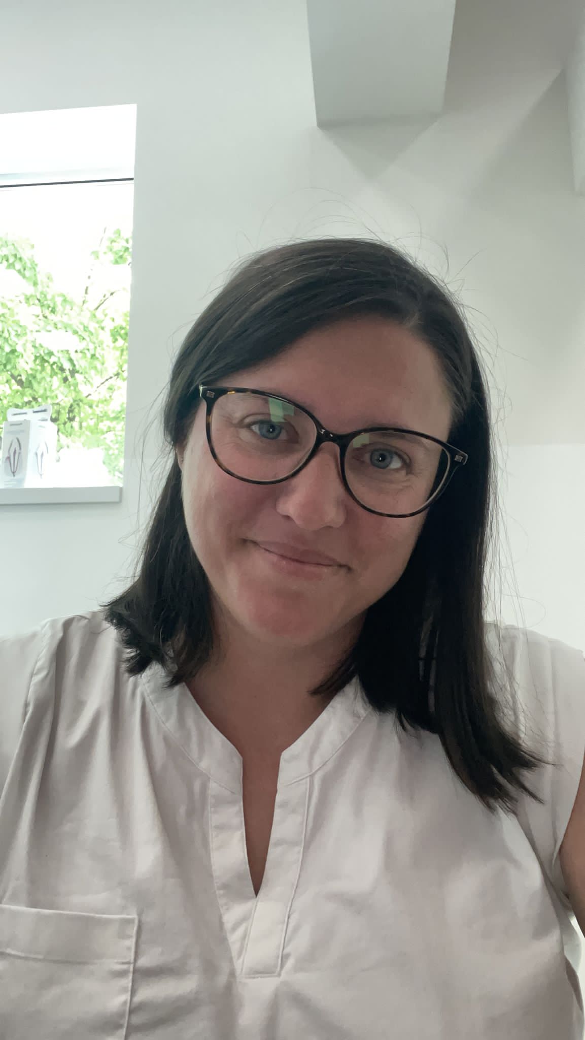 Mst. in. Dr. med. dent. Carina Emerich-Herzog