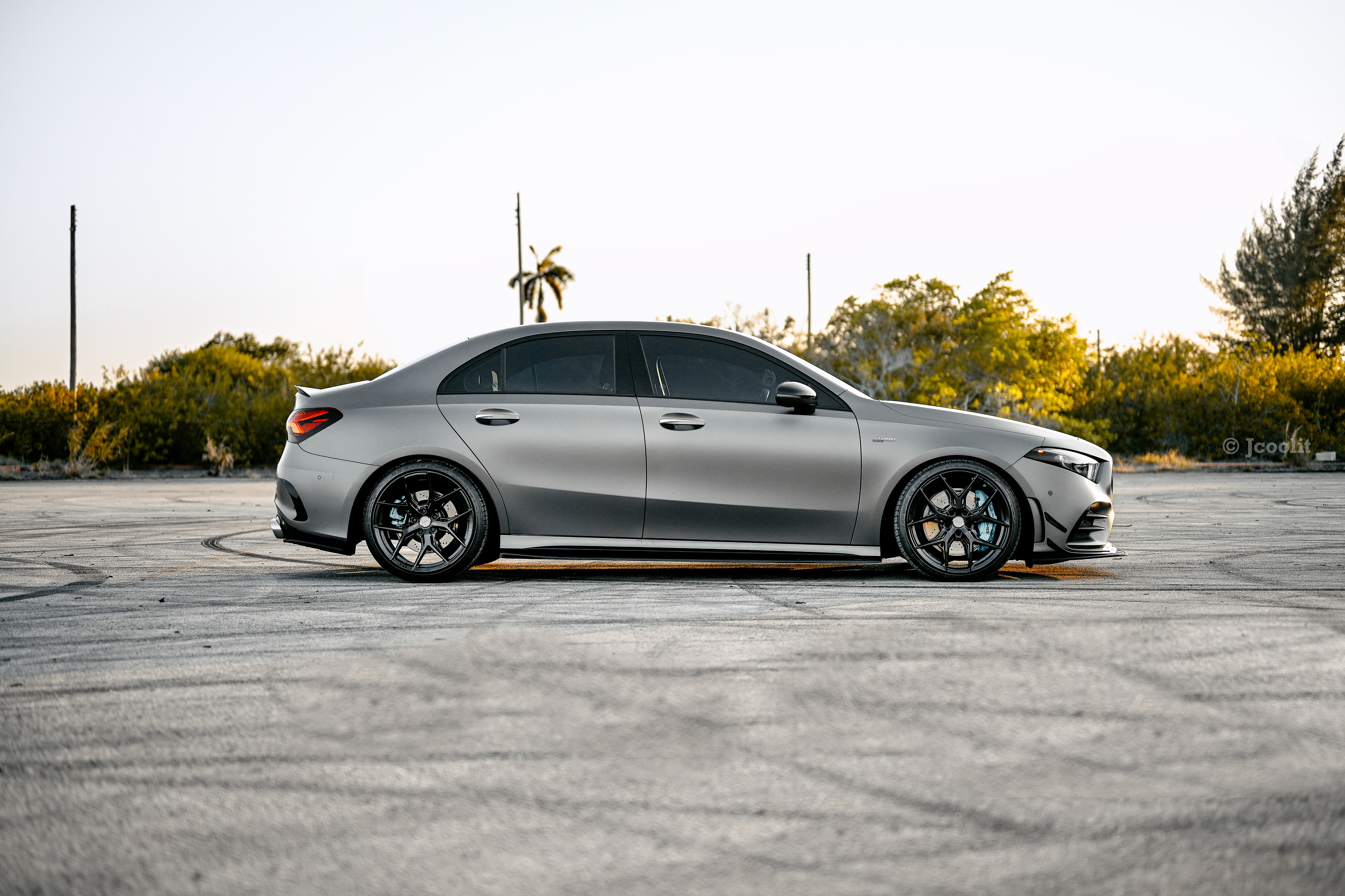 MERCEDES-BENZ A35 AMG