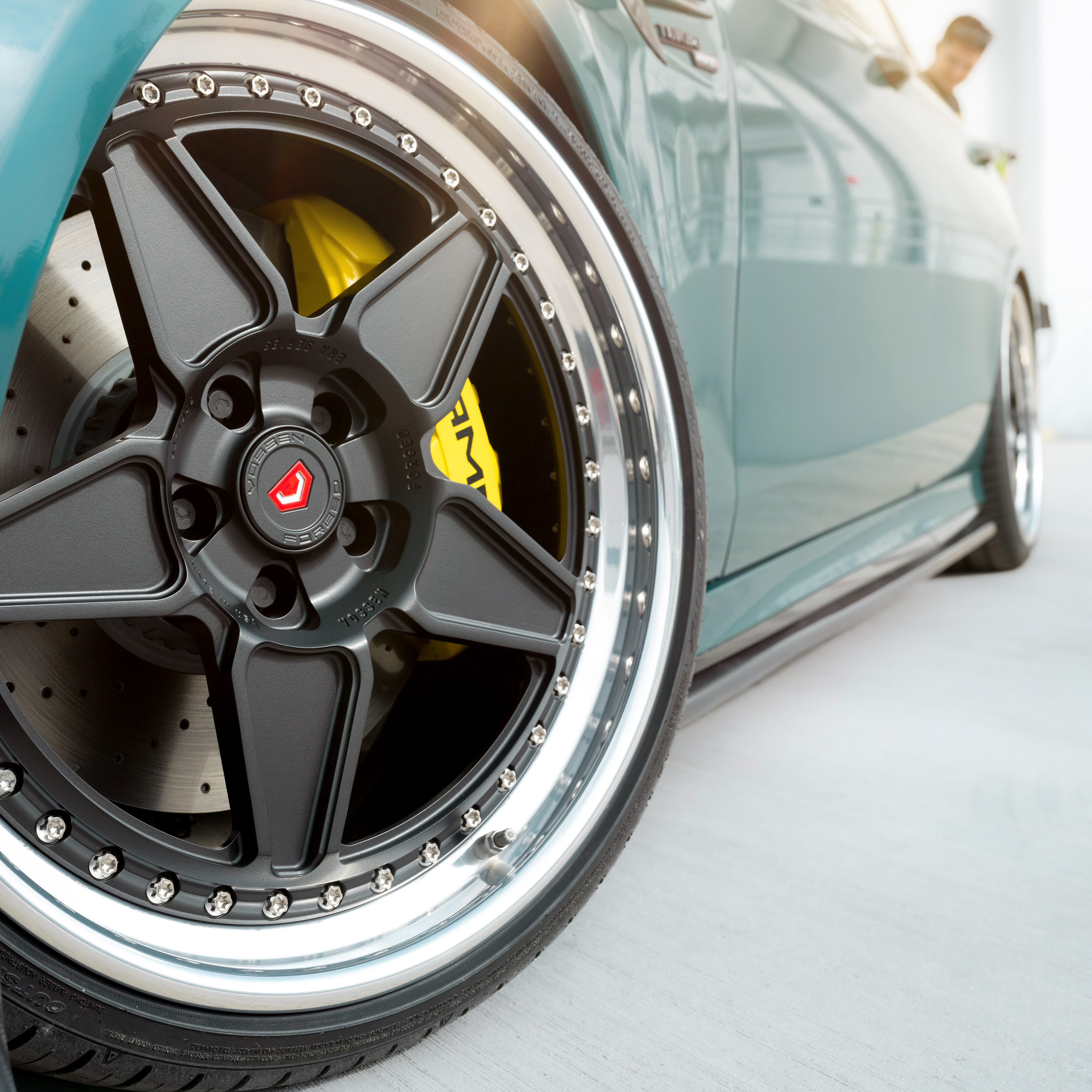 VOSSEN