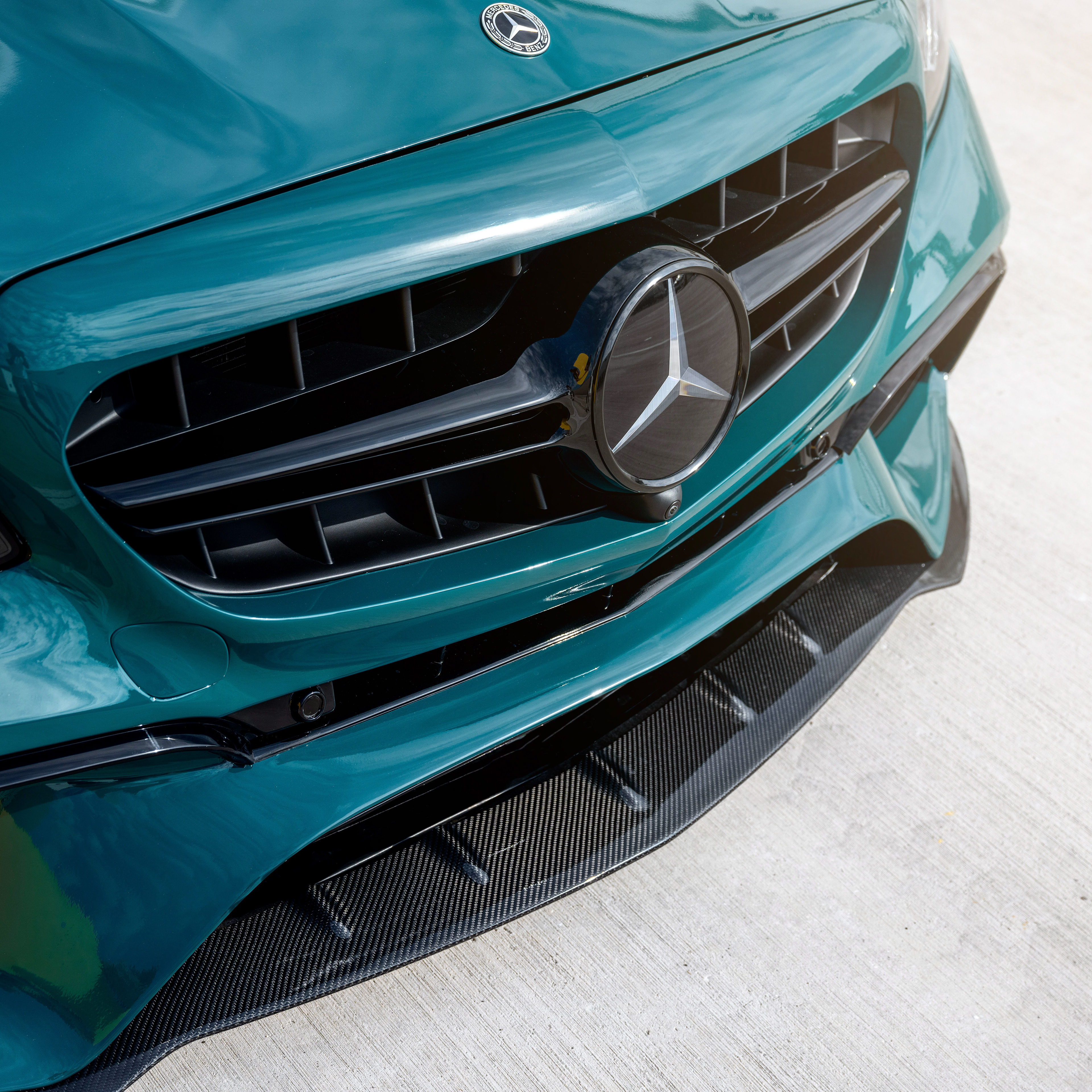 CARBON FIBER SPOILER