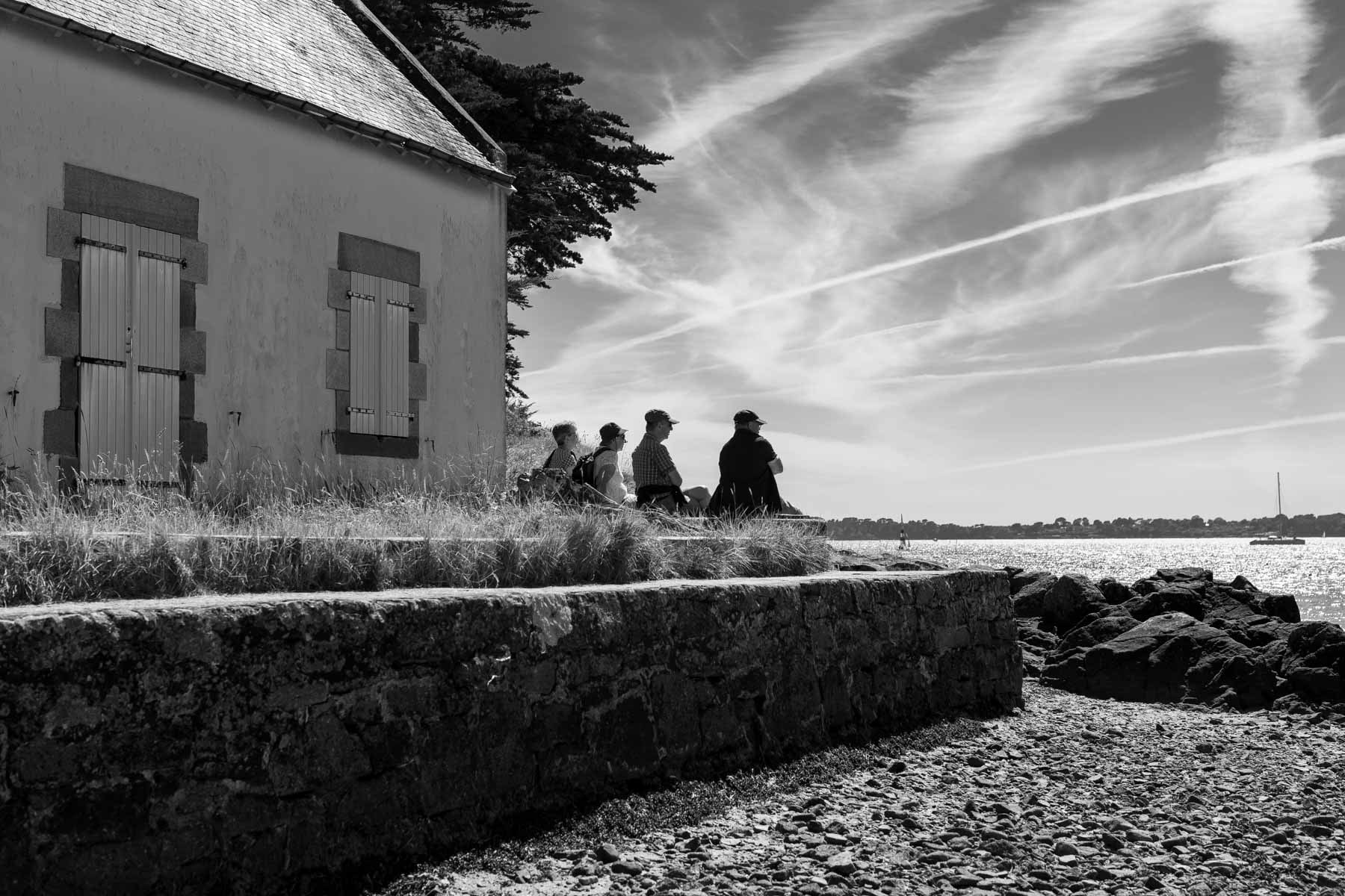 Être là et le désir d'aller voir