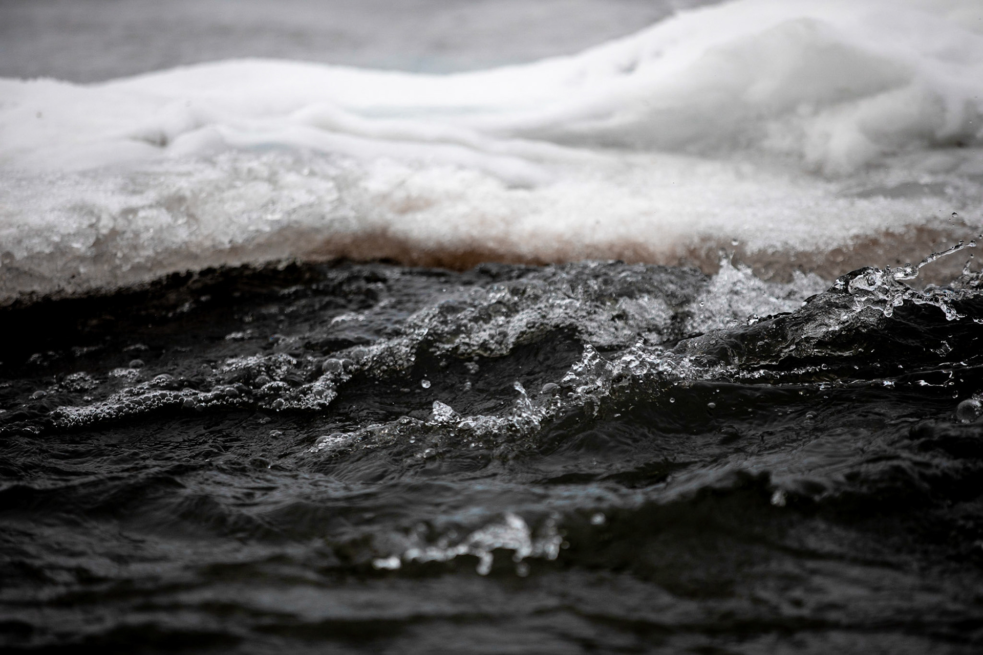 Jagged, mercurial flow