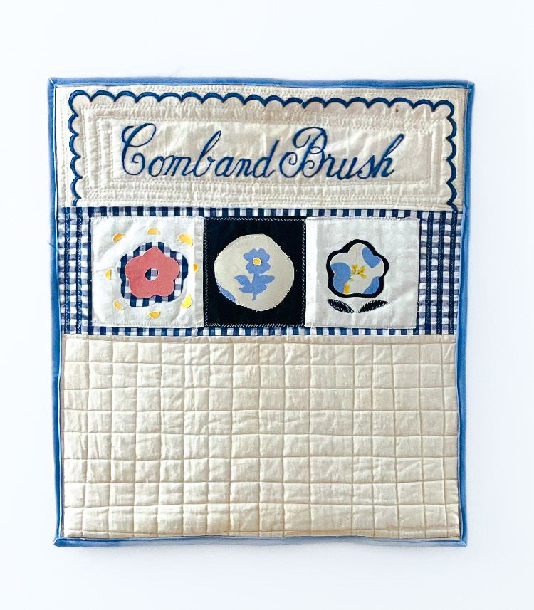 Comb & Brush (2024). 17" x 19"