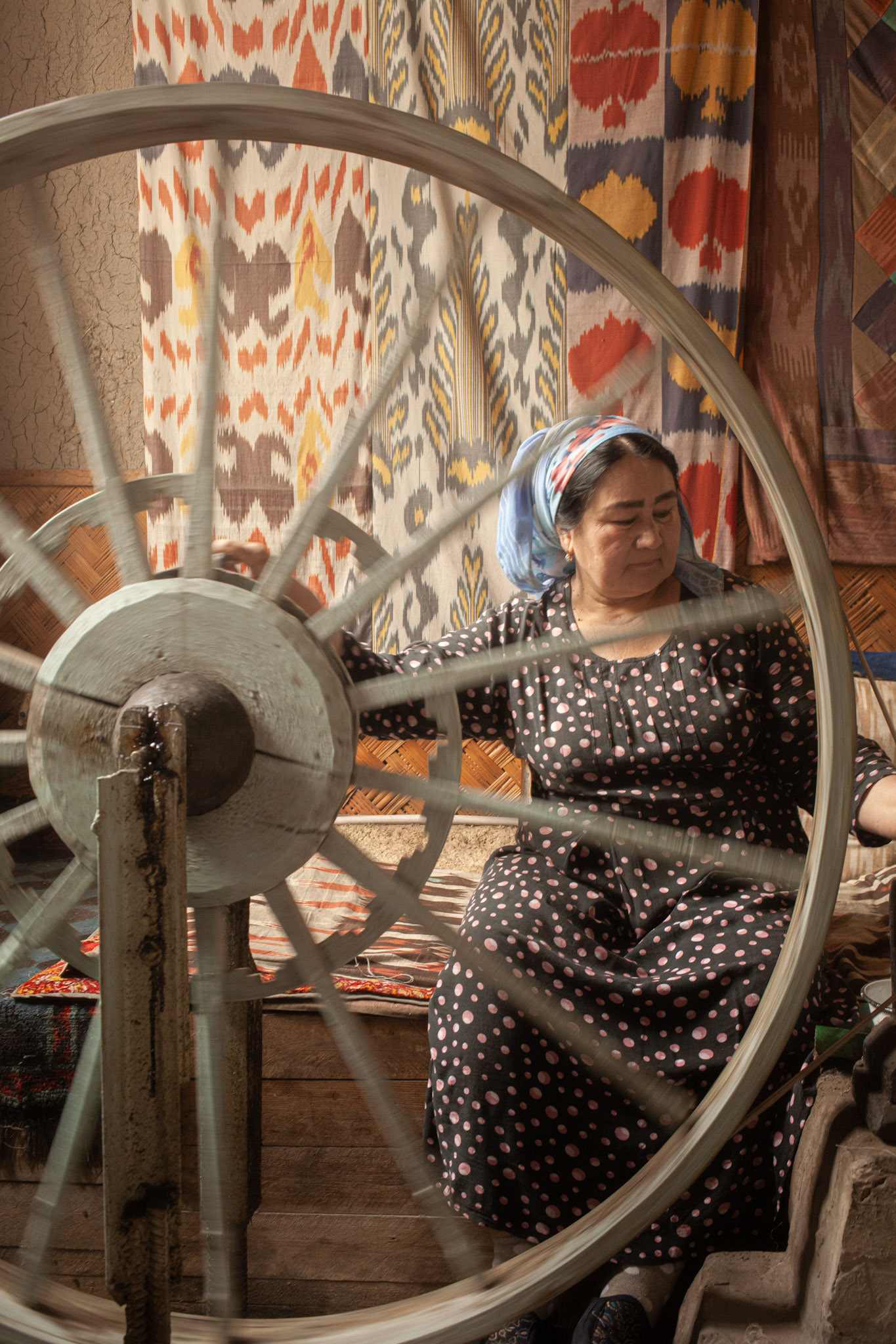 Silk spinning, Yodgorlik Silk Factory - Fergana Uzbekistan