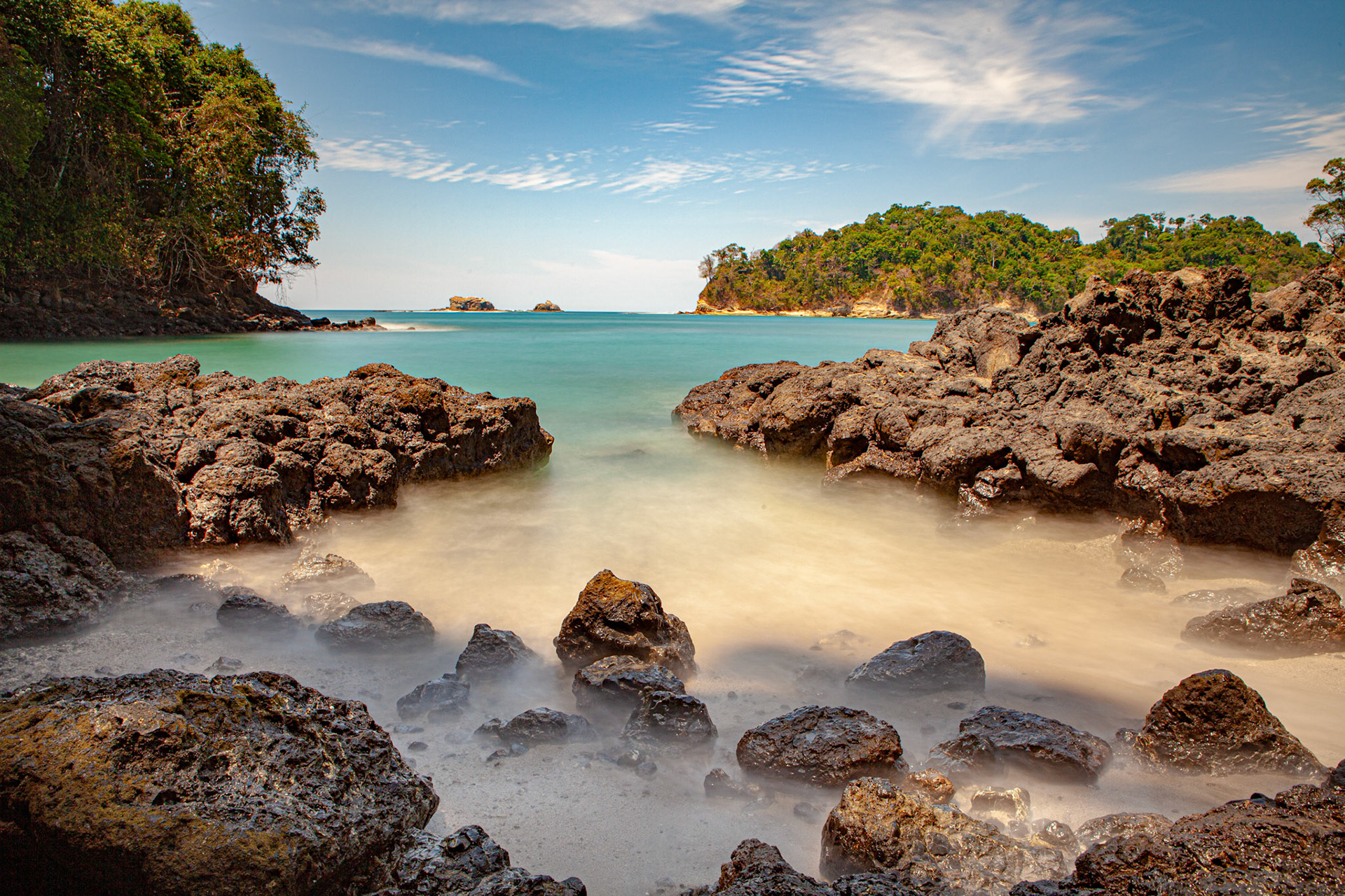 Rocky beach on the Pacific, Costa Rica