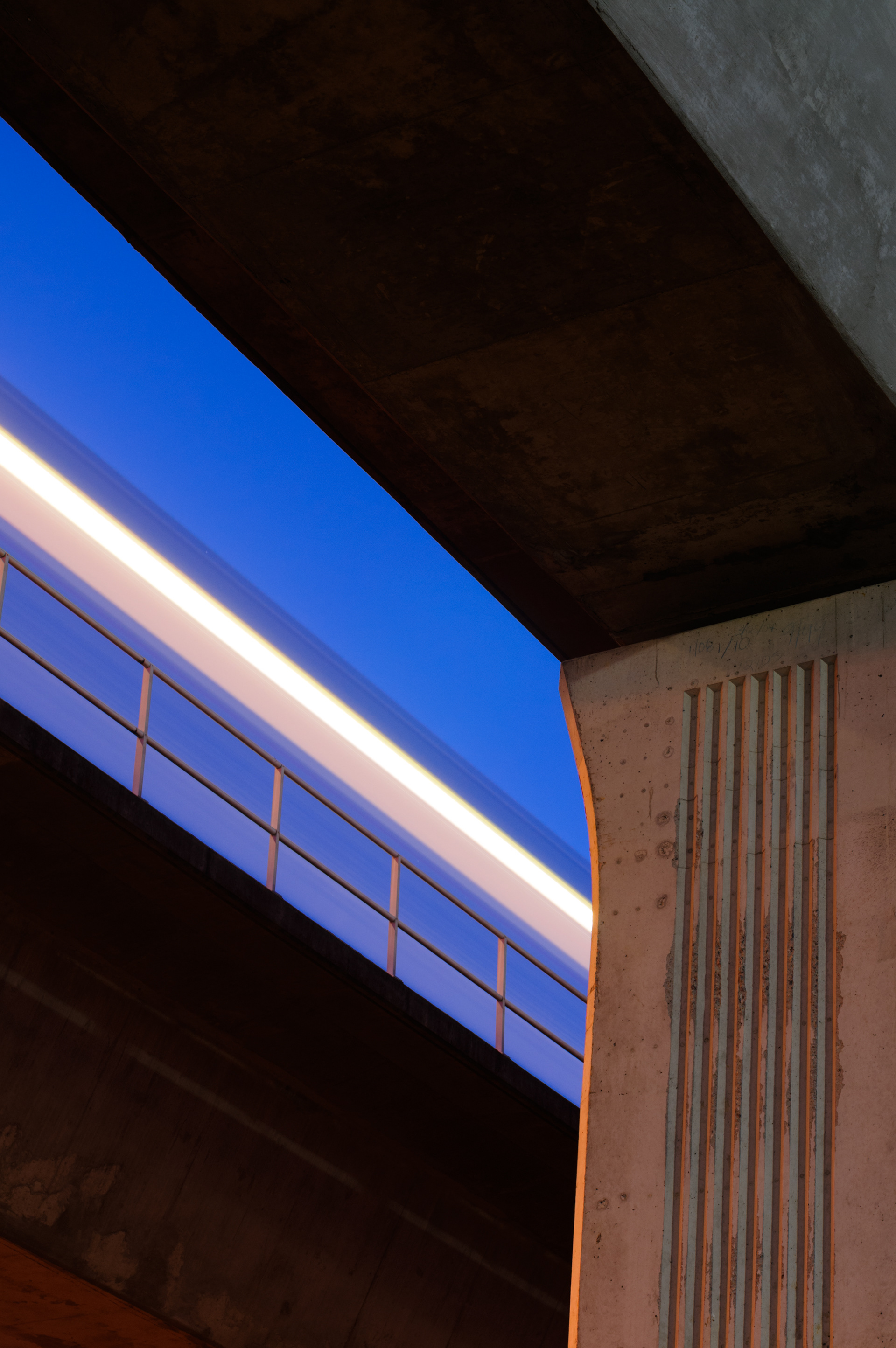 MARTA rail (passing train), Atlanta Georgia