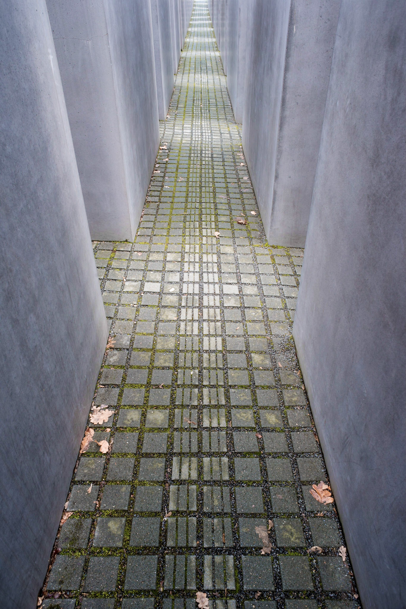 Path (Light), Holocaust Memorial, Berlin 2019