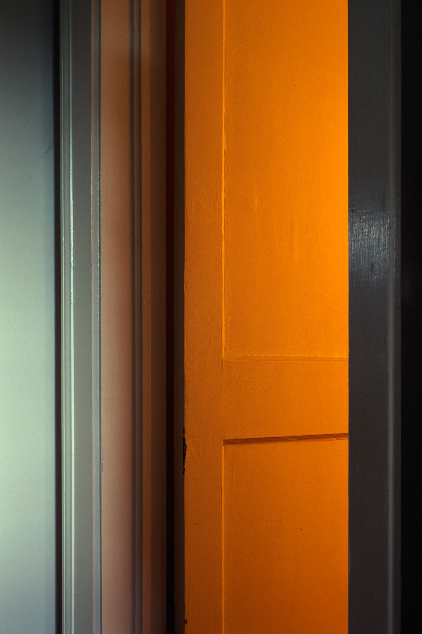 Passageway, 3727 Peachtree Road, Atlanta Georgia 2003