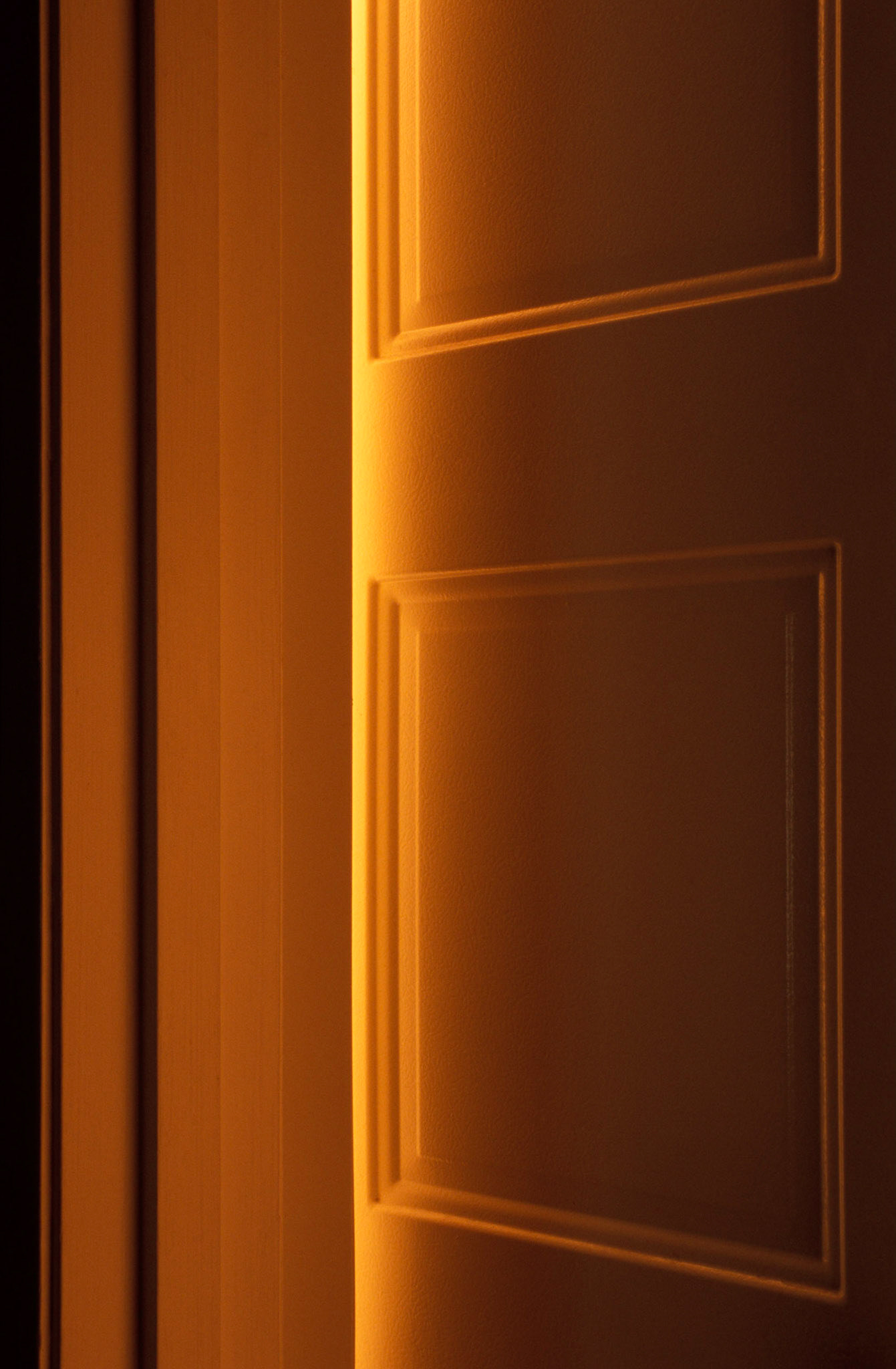 Hallway Detail, 8740 Roswell Road, Atlanta Georgia 2007