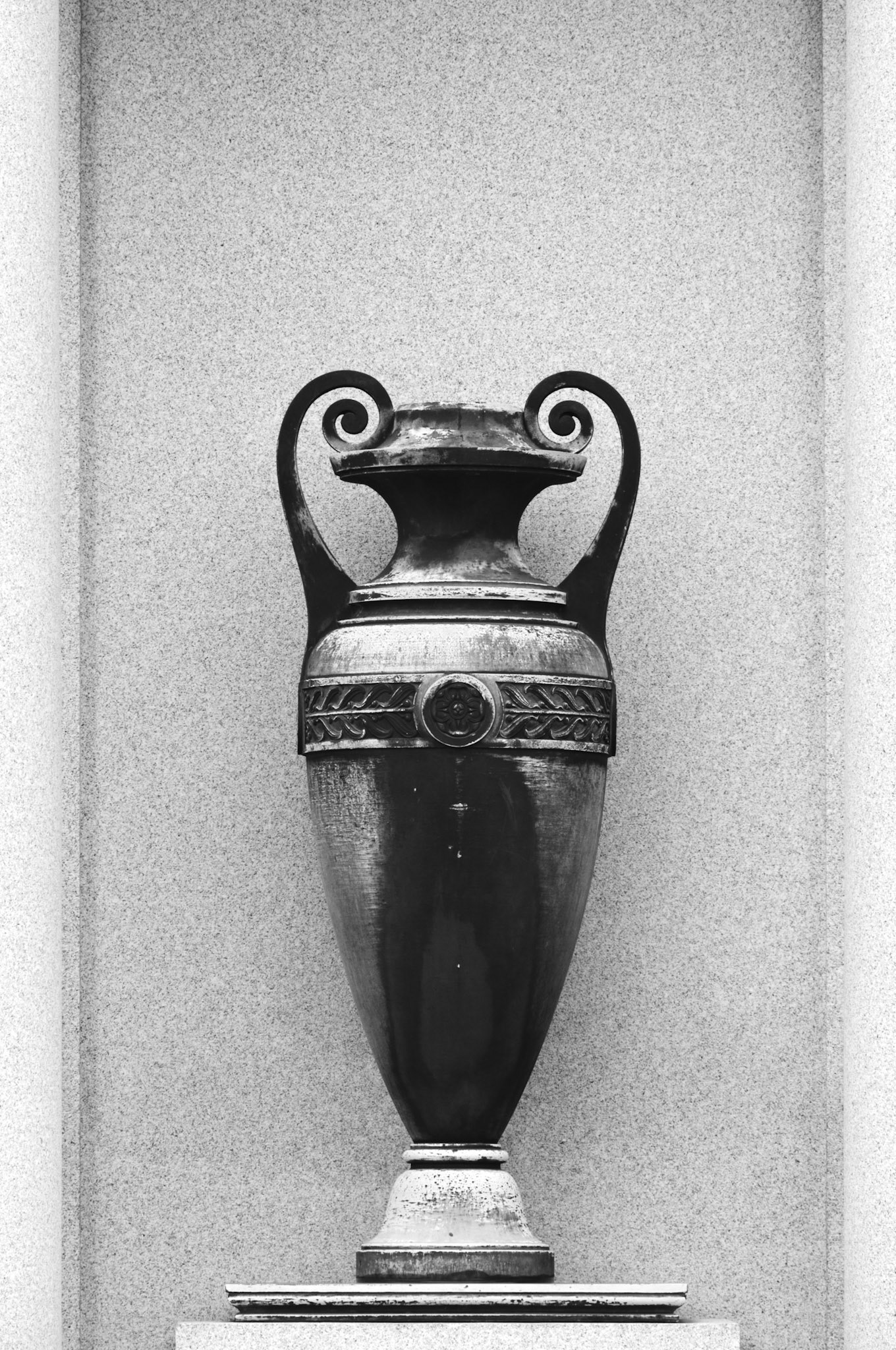 Decorative Urn, Oakland Cemetery, Atlanta Georgia 2011