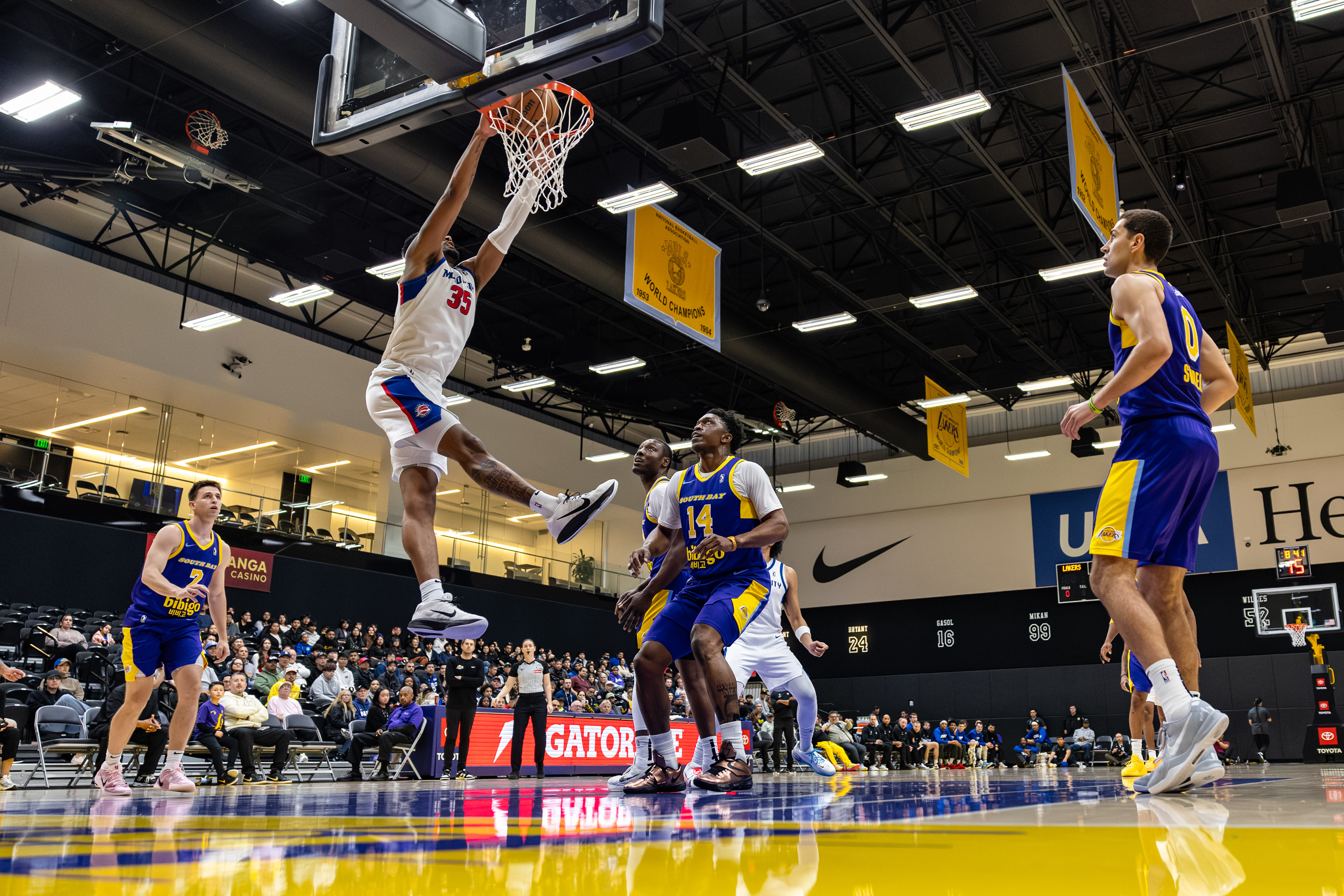 SBL vs. MCC - 008