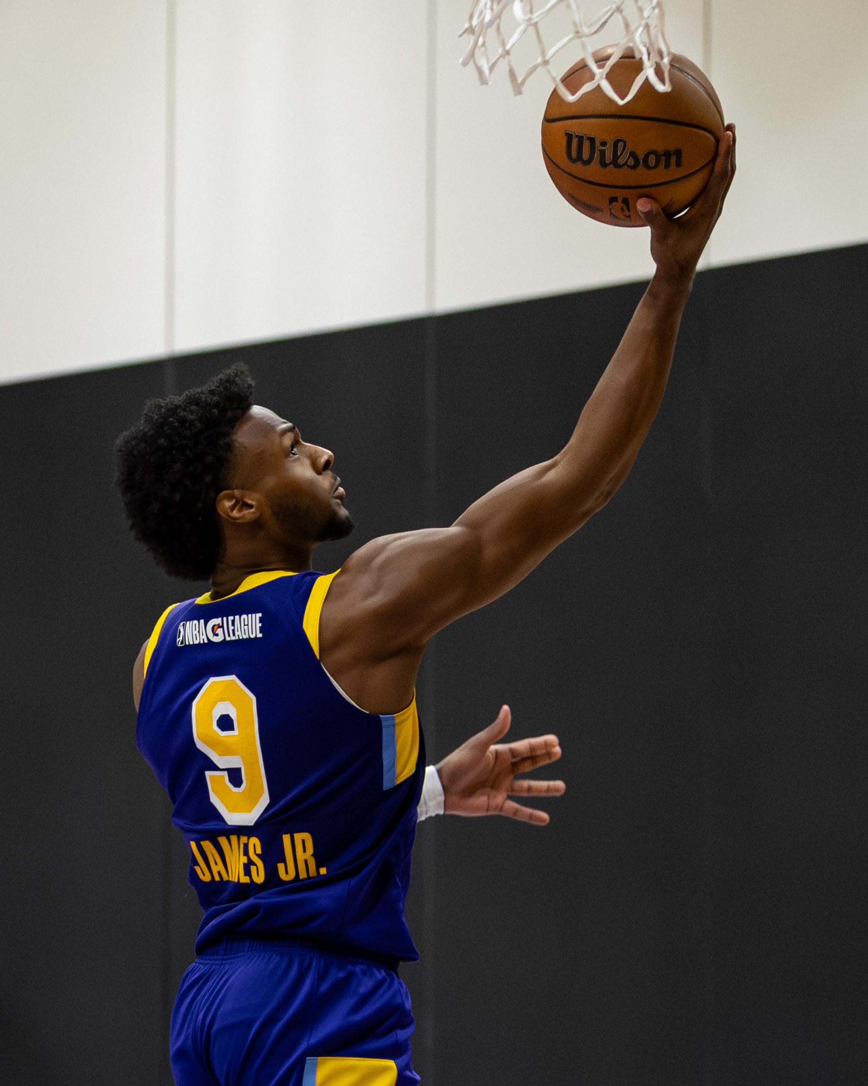 SBL vs. MCC - 041