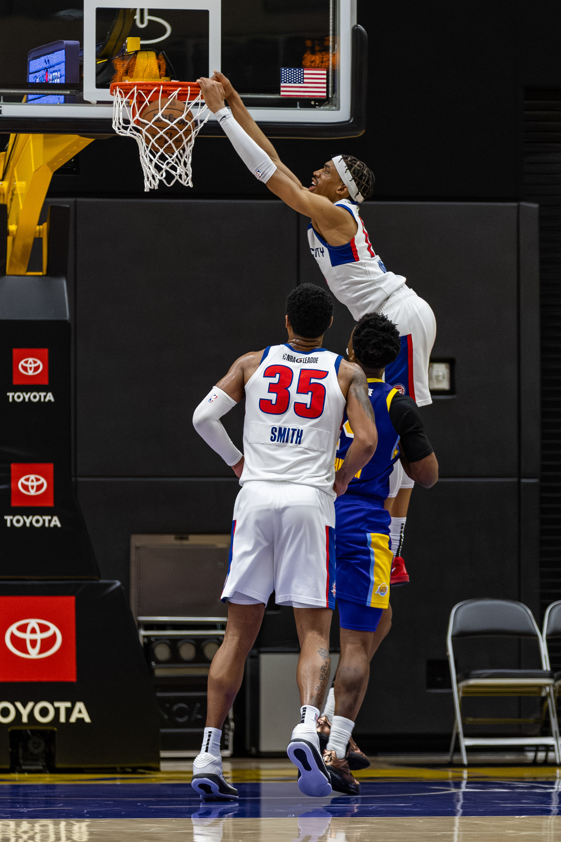 SBL vs. MCC - 065