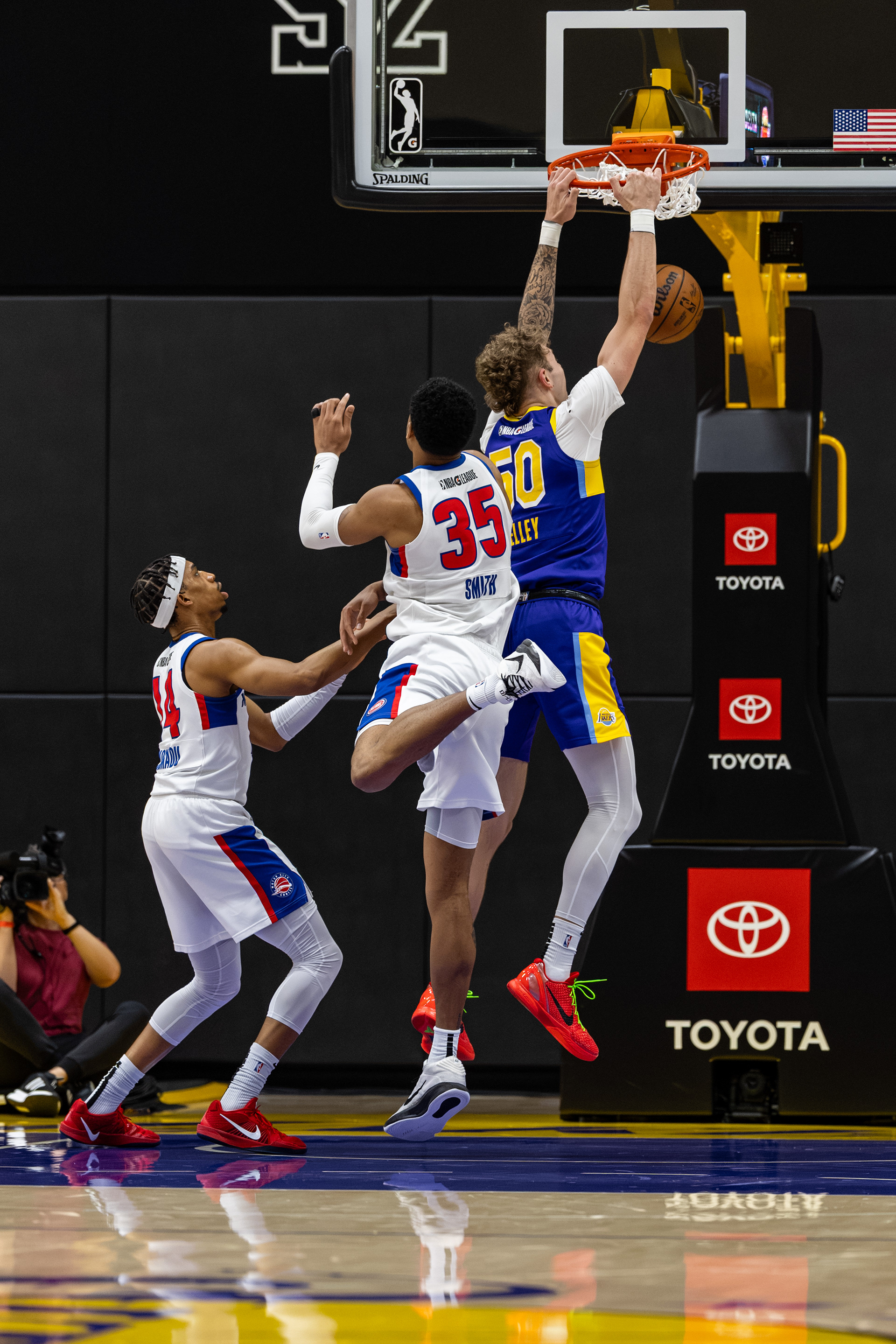 SBL vs. MCC - 023