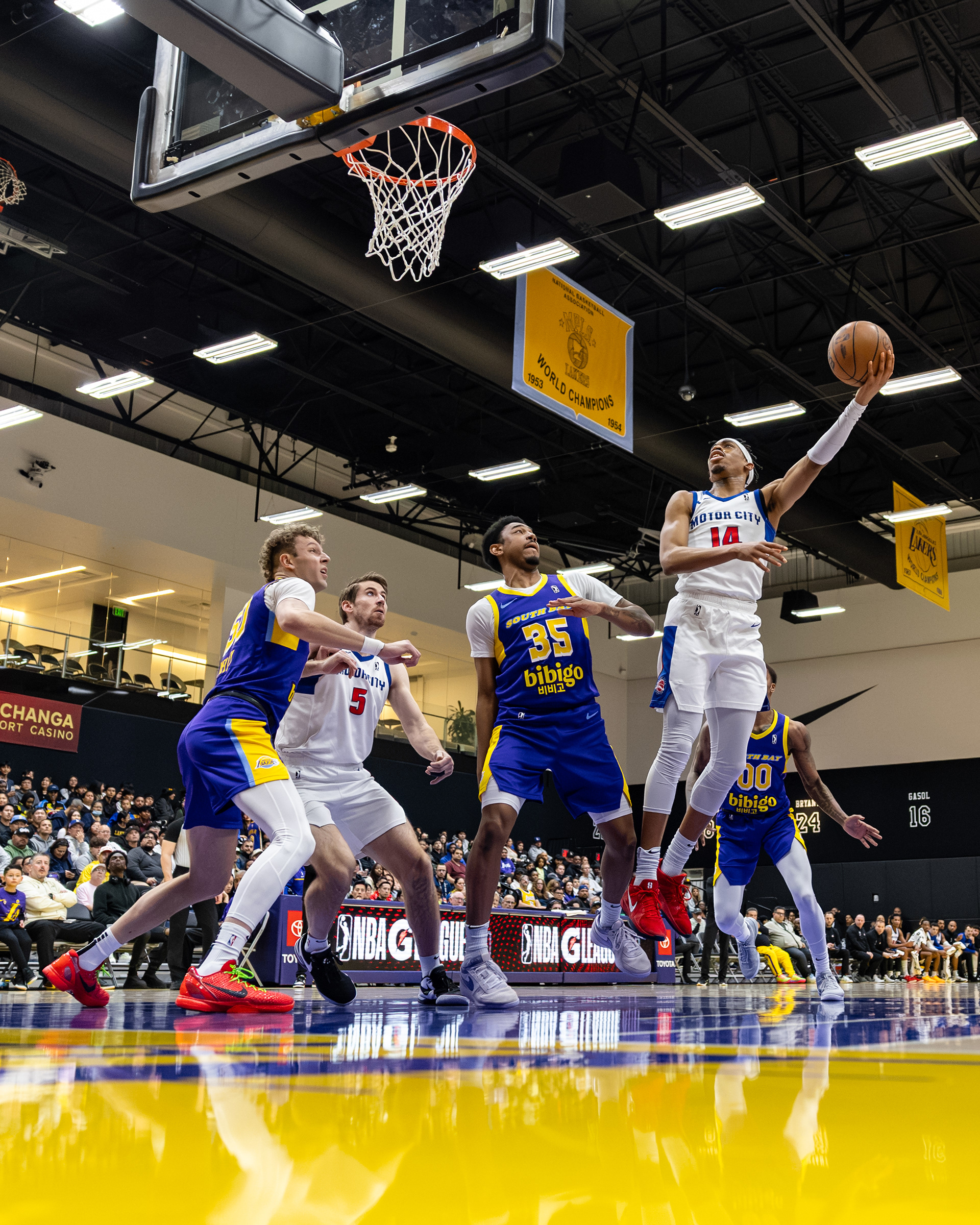 SBL vs. MCC - 010