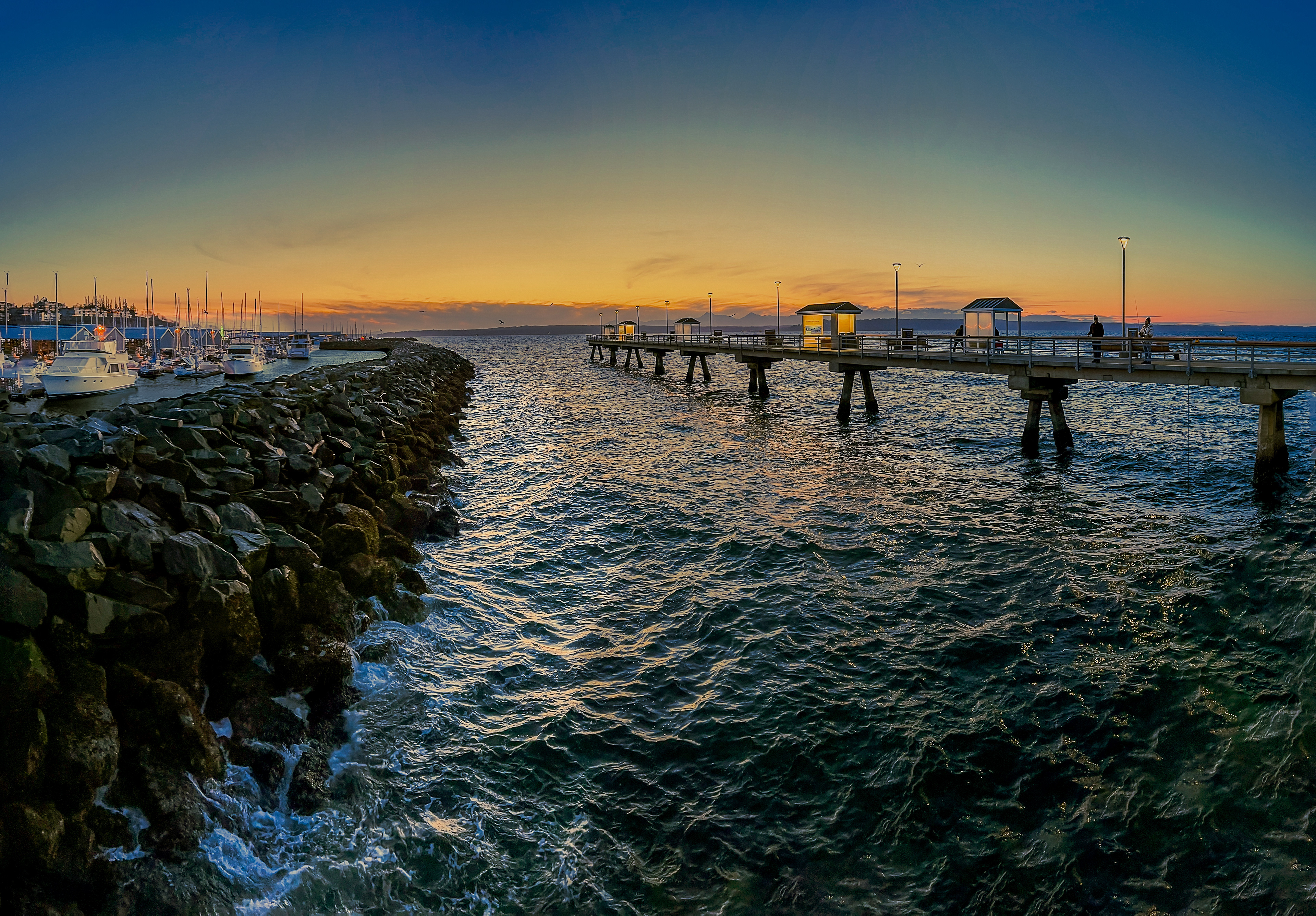 Edmonds Marina and Fishing pier