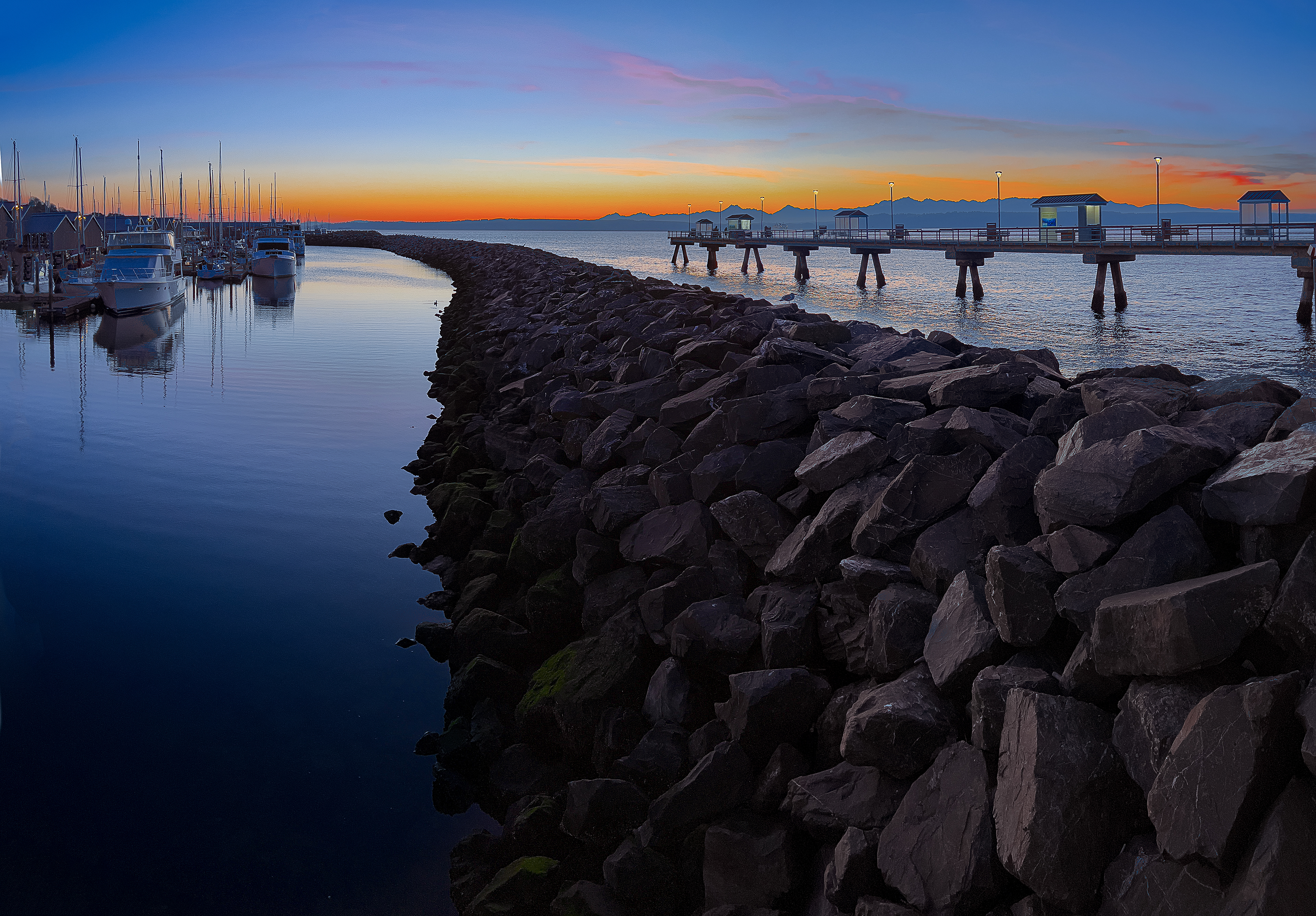 Edmonds Marina and Fishing pier
