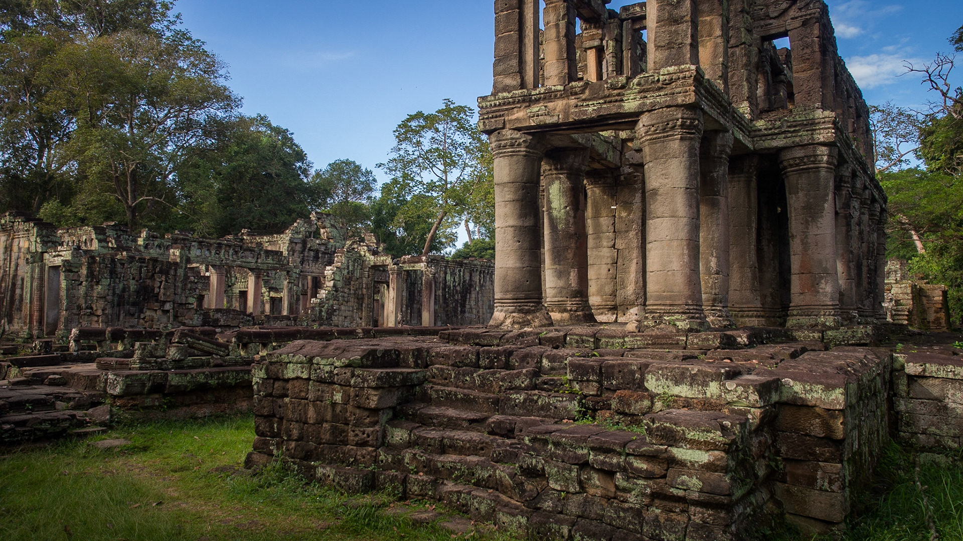 Library Preah Khan - Angkor, Cambodia