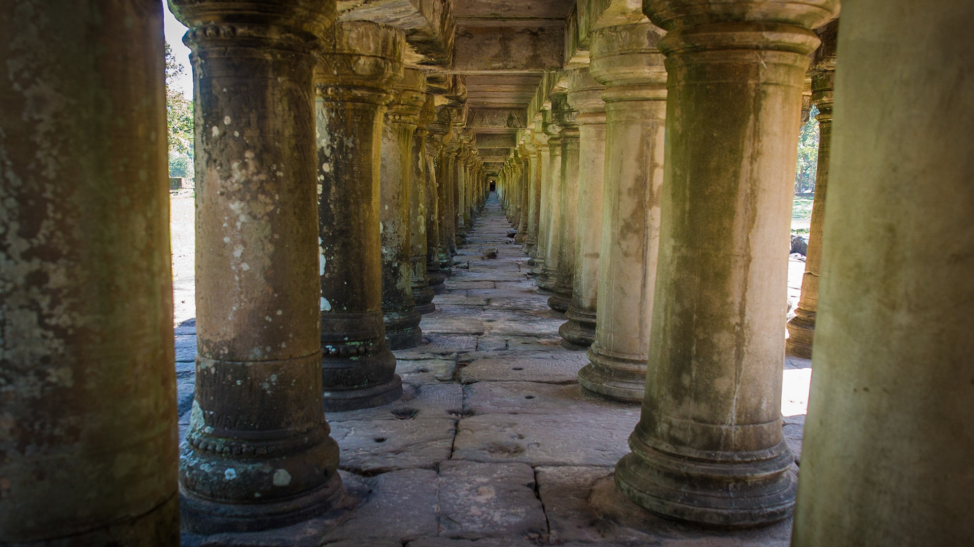 Phimeanakas Bridge - Angkor Thom, Cambodia