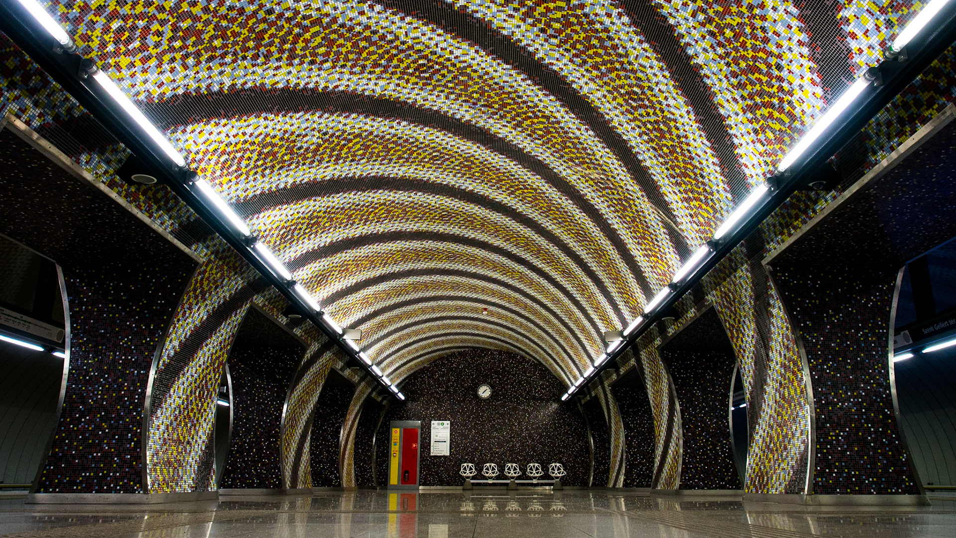 M4 Subway Ceiling, Budapest