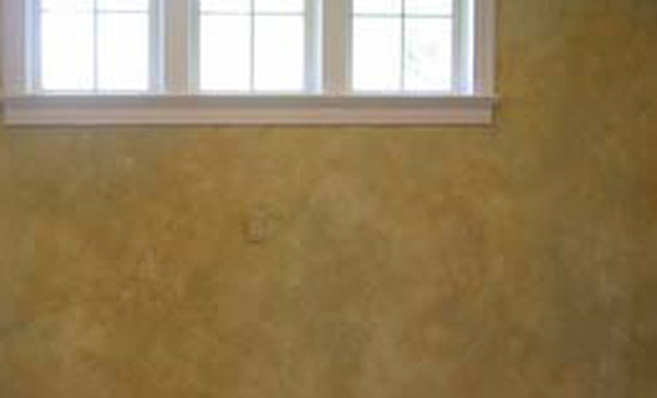Multi-color glazed wall