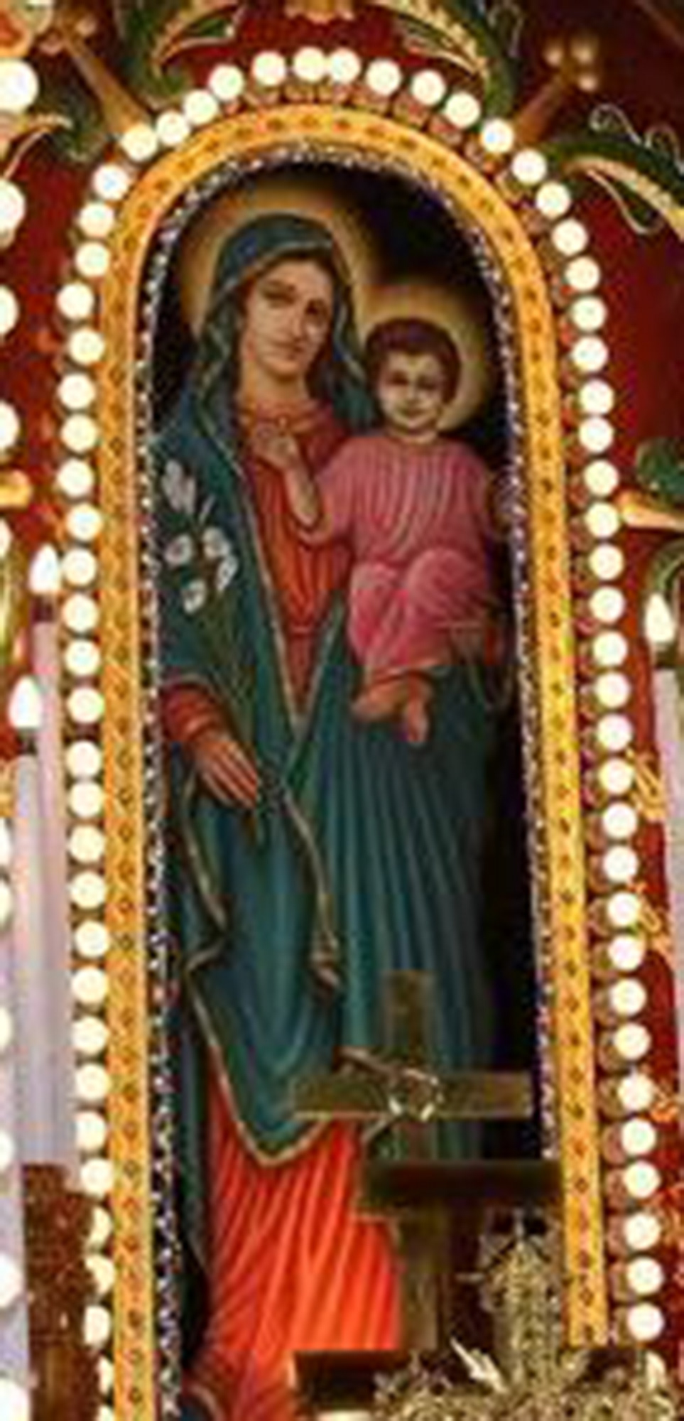 Reference photo/Jesus pink snuggie