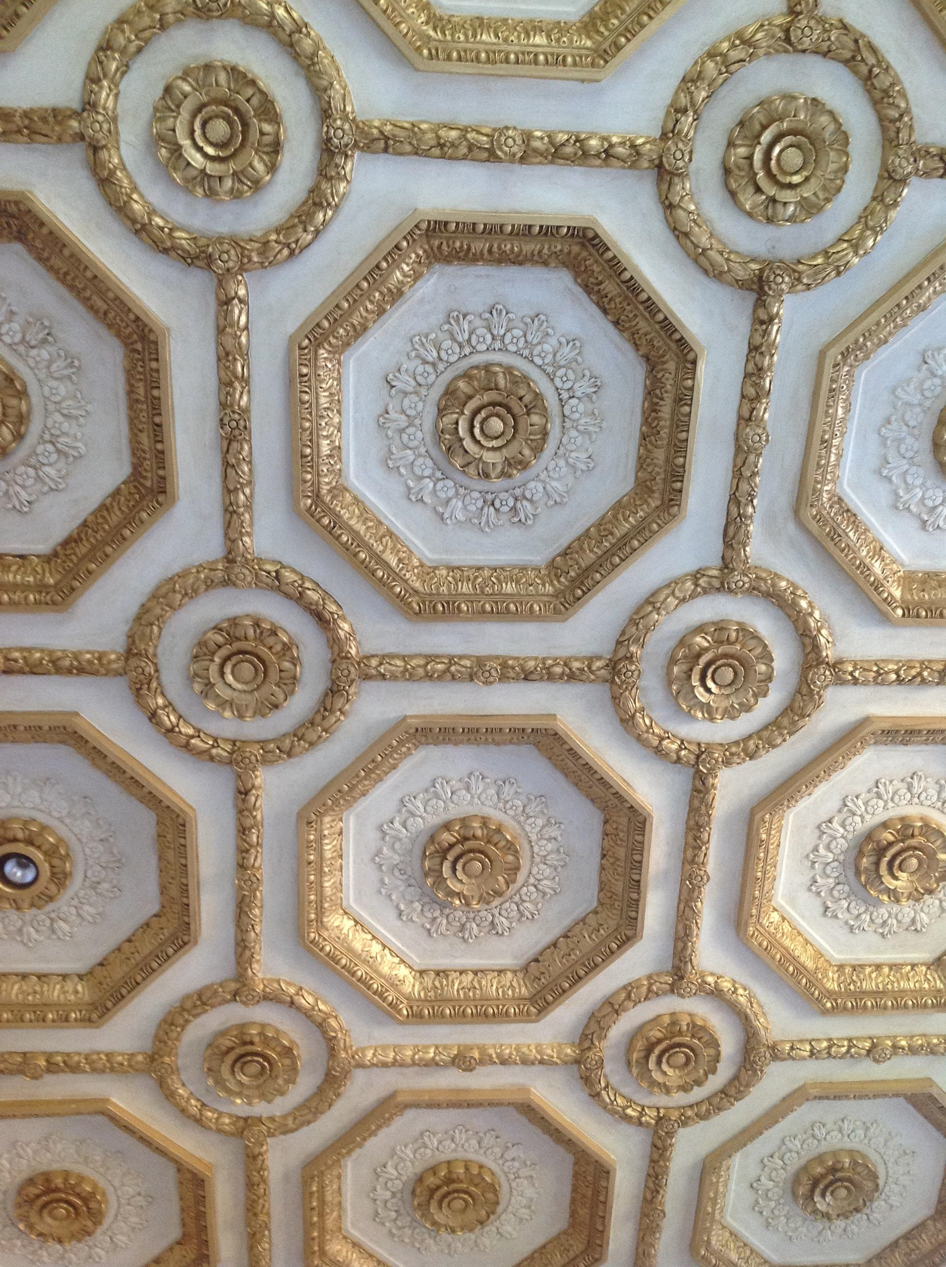 Gold painted Ceiling