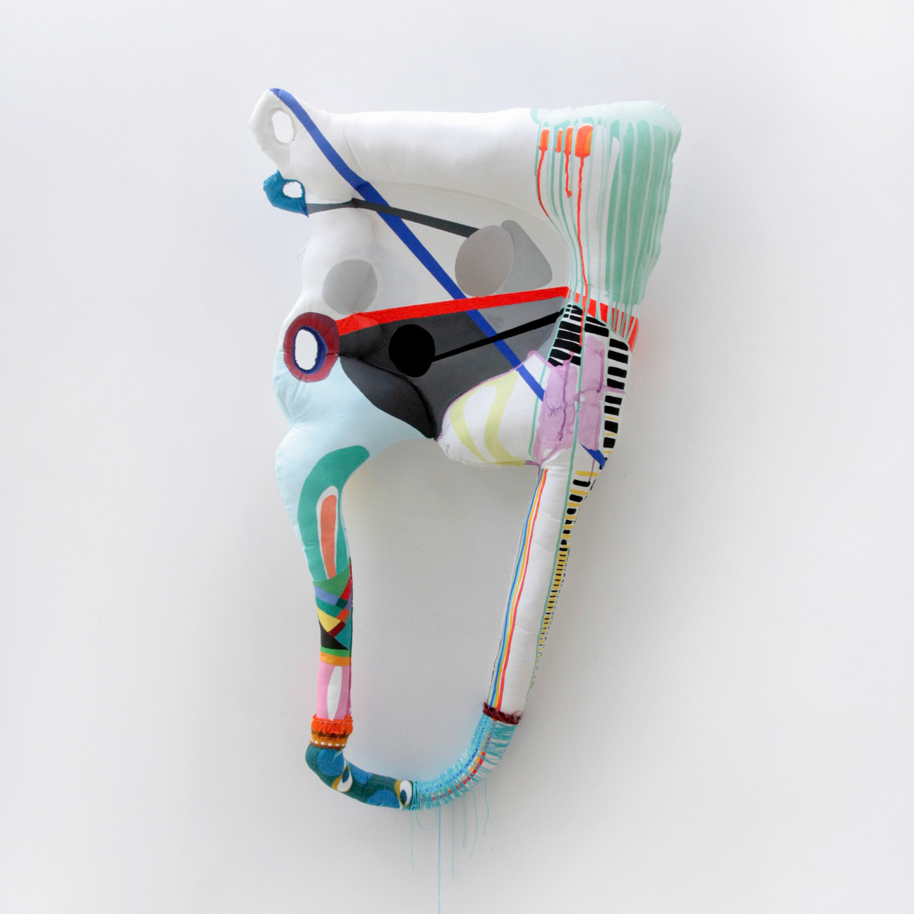 Poème urbain, 1017, acrylique sur toile, fils, divers, 100 x 50 x 13 cm