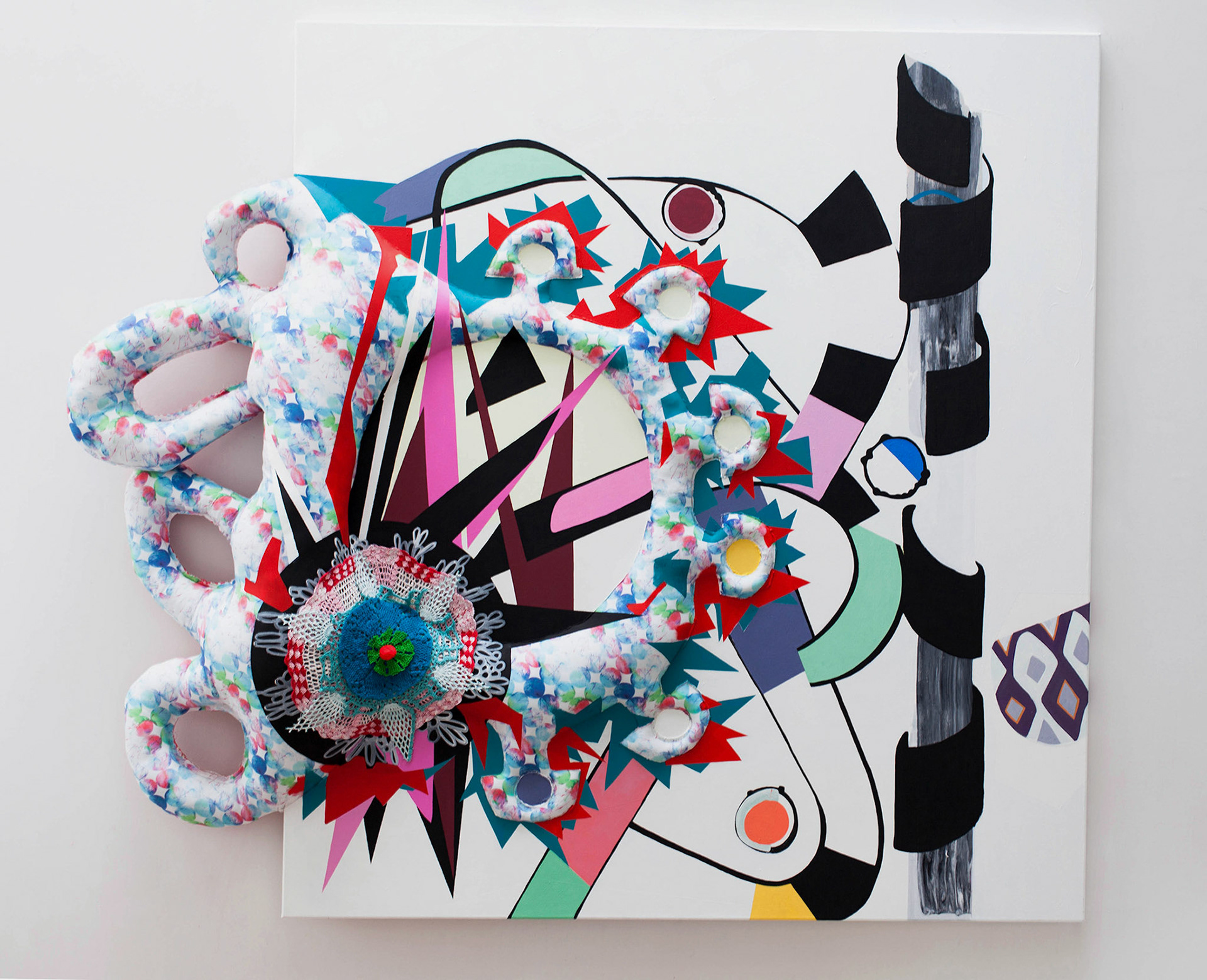 Foire d'empoigne, 2014, acrylique sur toile, textile, divers, 150 x 170 cm