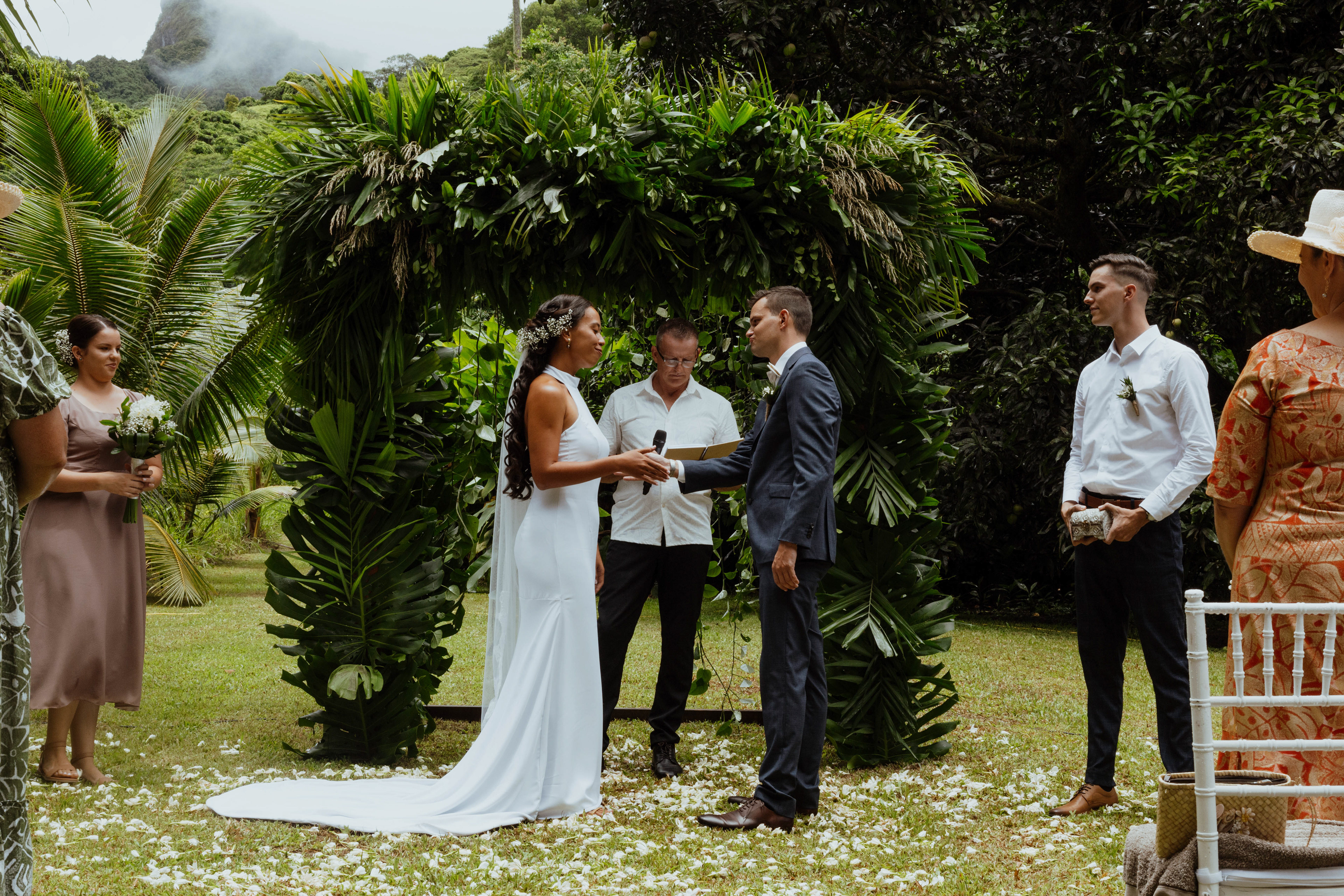 JAMES + HANAMARIE