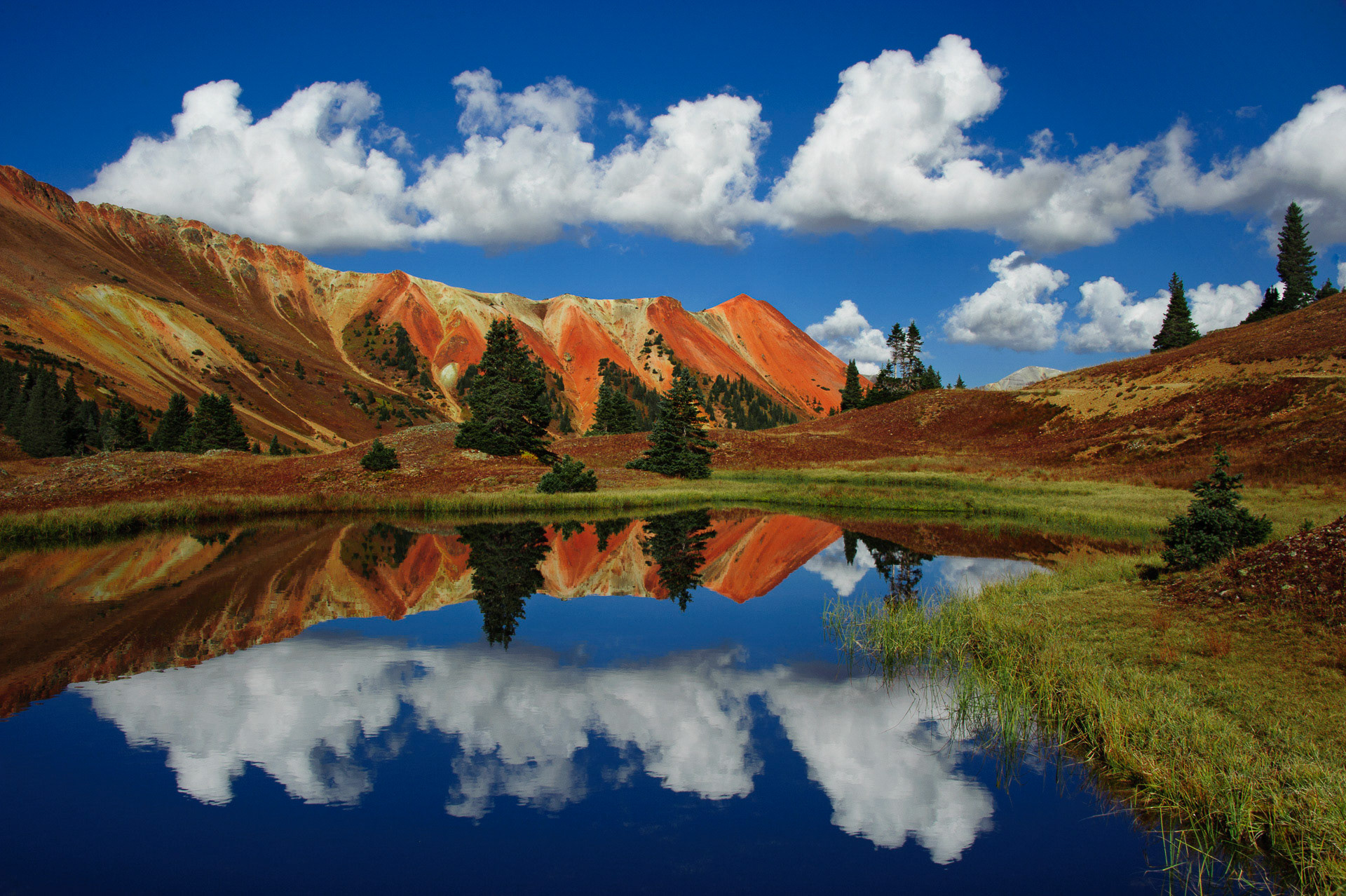 October 1, 2011: Red Mountain Tarns at Corkscrew Gulch