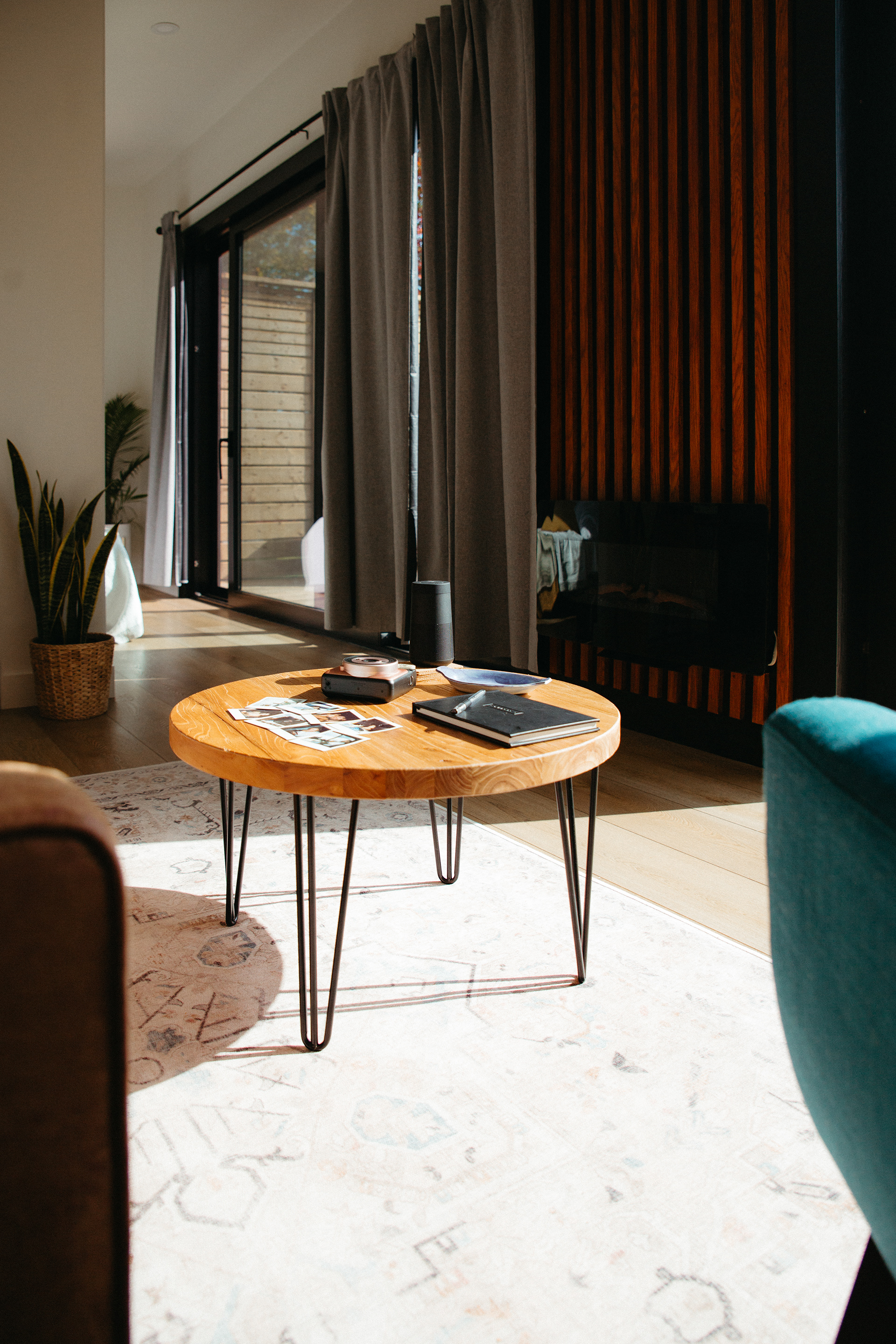 natural light shining into the main living room