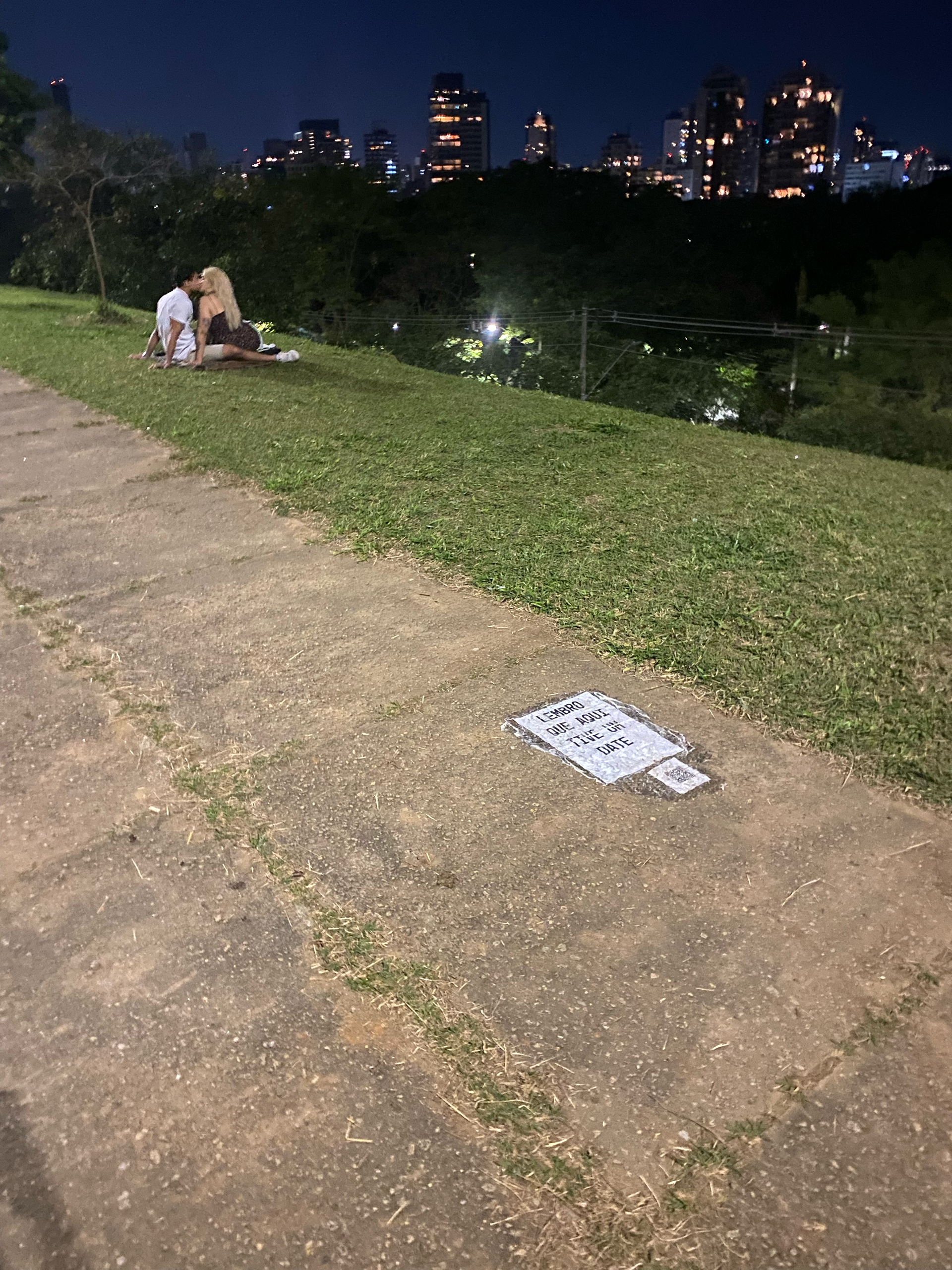 e mais gente também