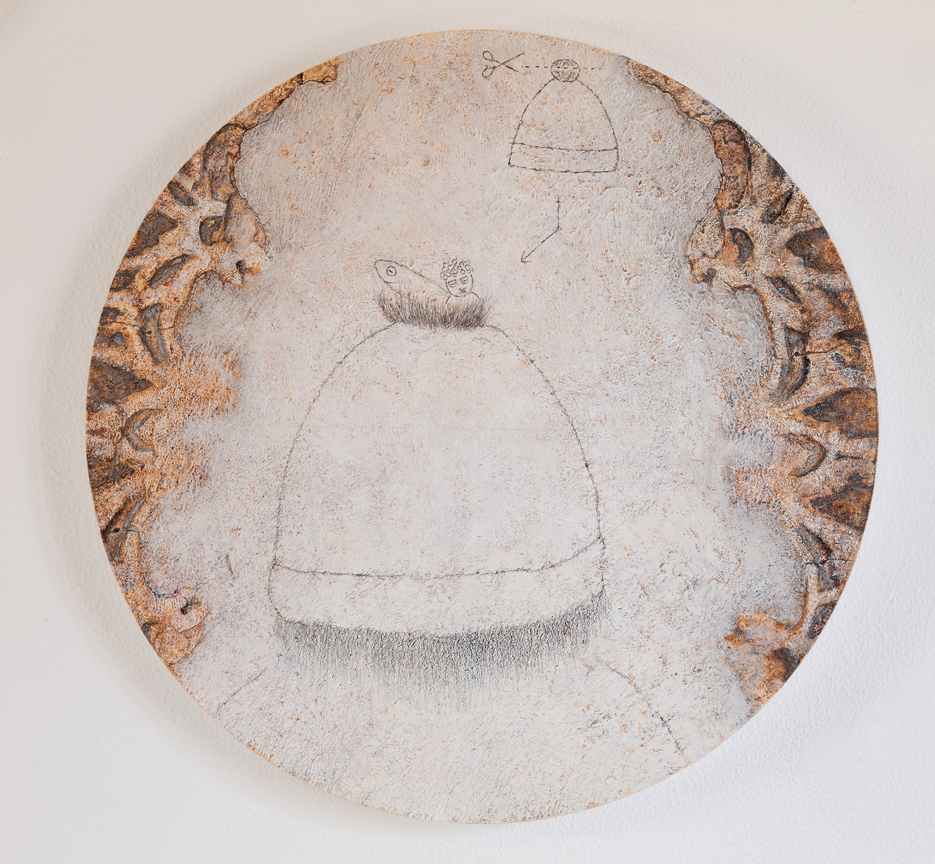 Oil on wood. 44.5cm.