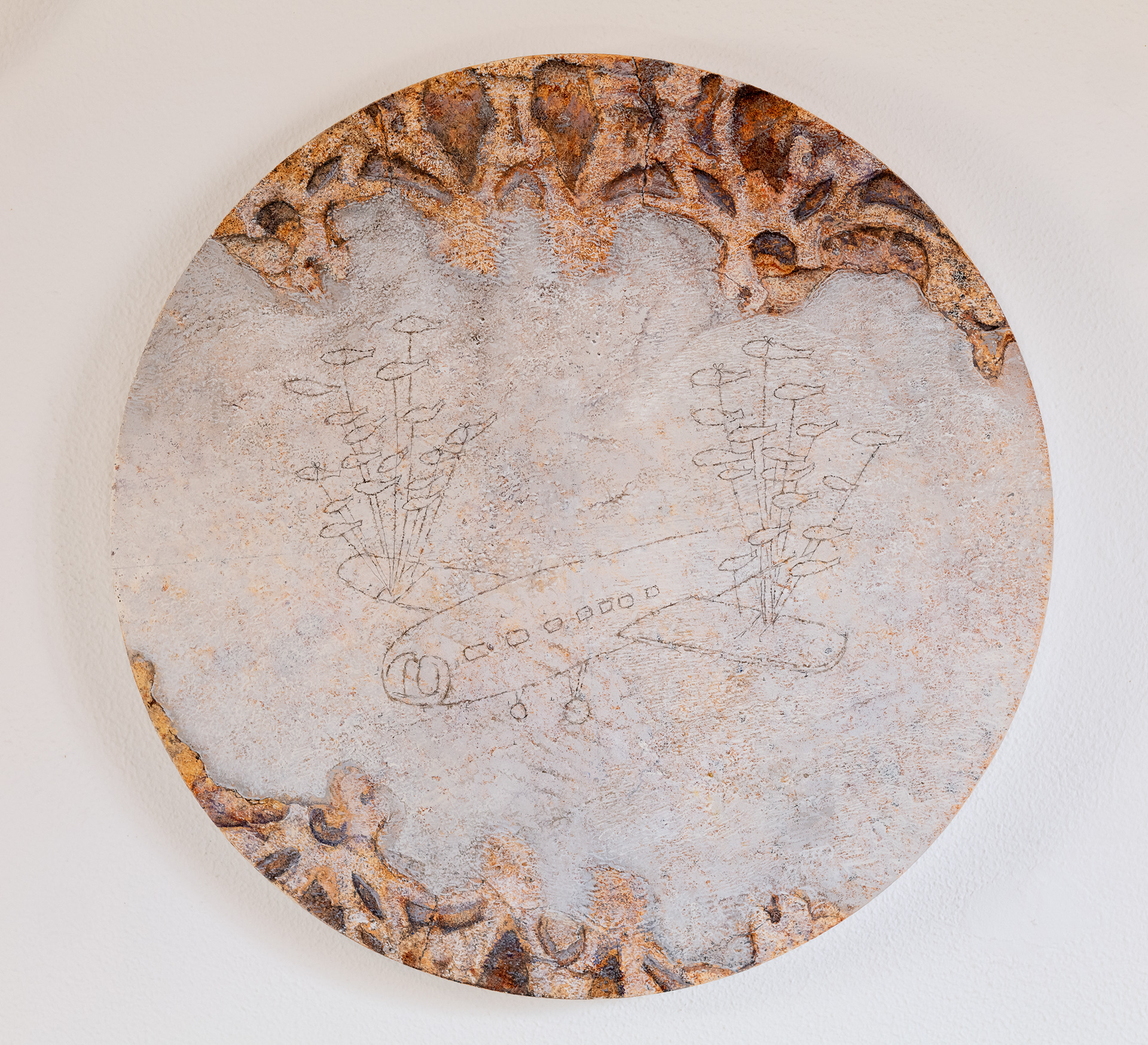 Oil on wood. 44.5cm.