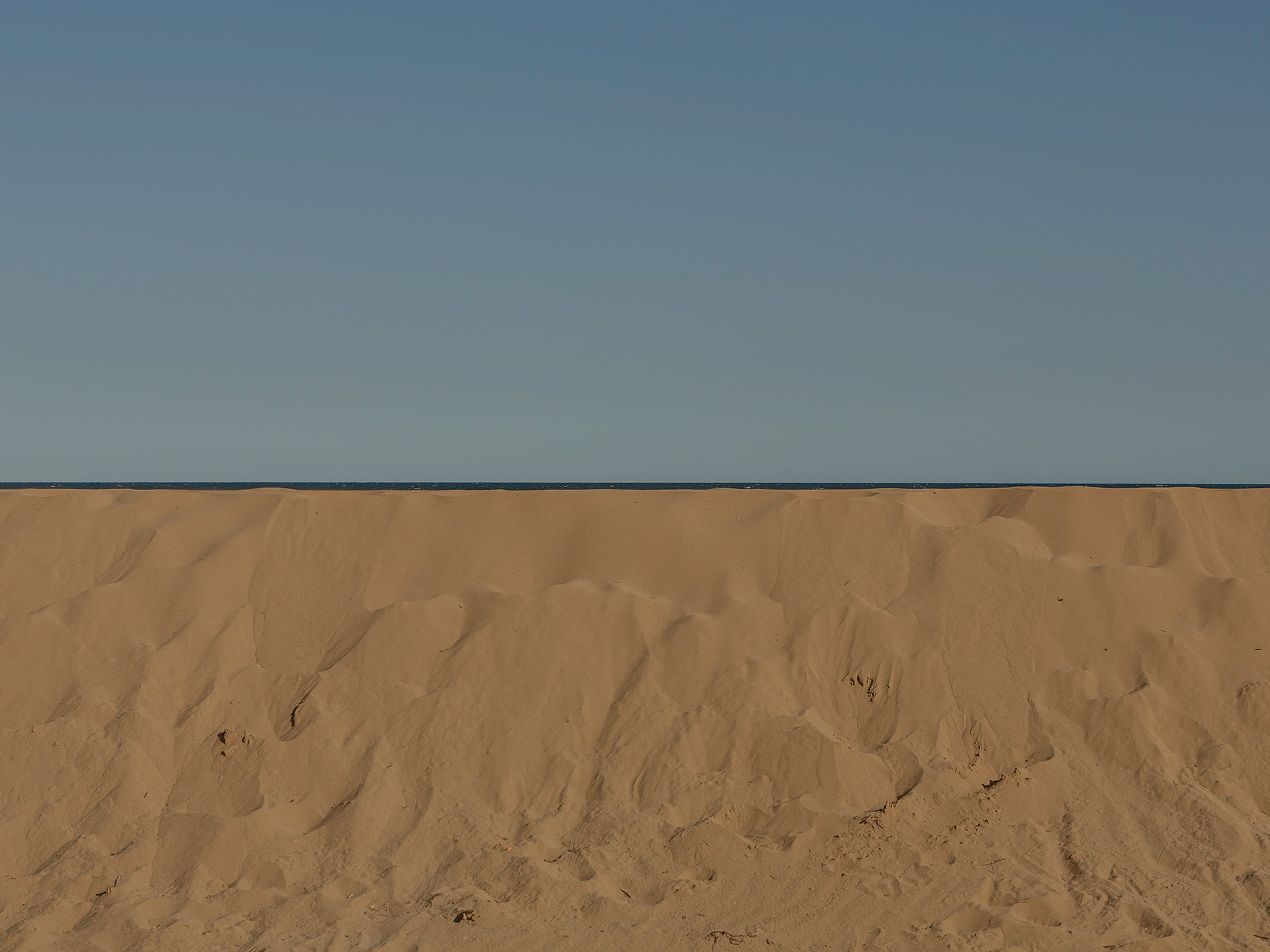 Unknown Placesby Antonio Campanella