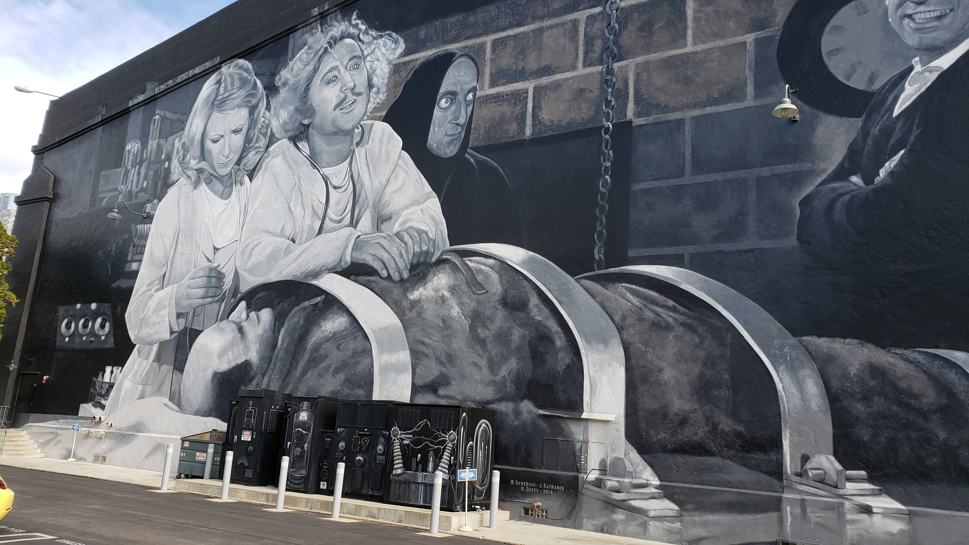 My favorite Fox lot mural!