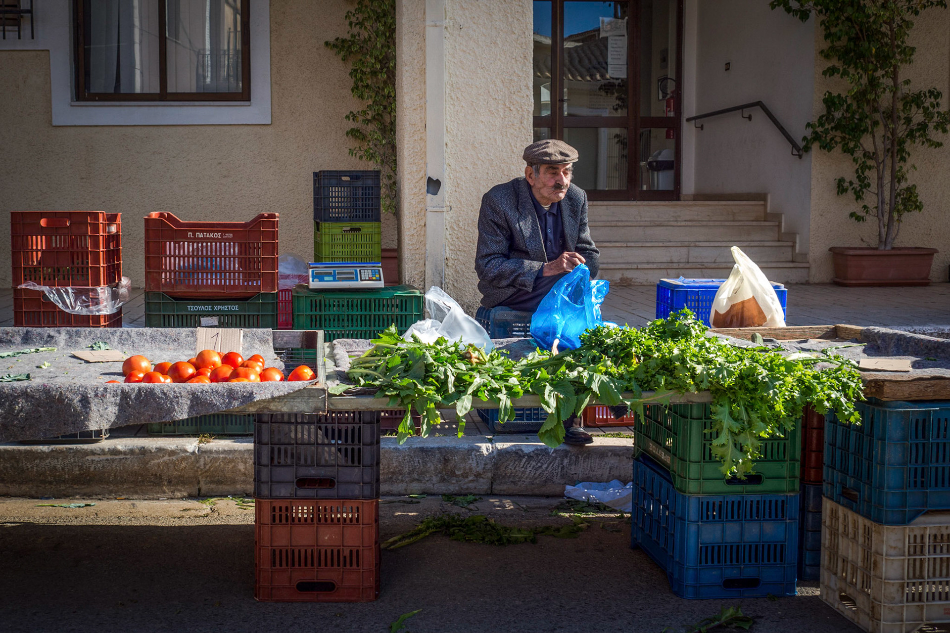 The Saturday street market in Gargalianoi is the best place to buy fruit and vegetables, honey and other home made goods, Gargalianoi, Greece.