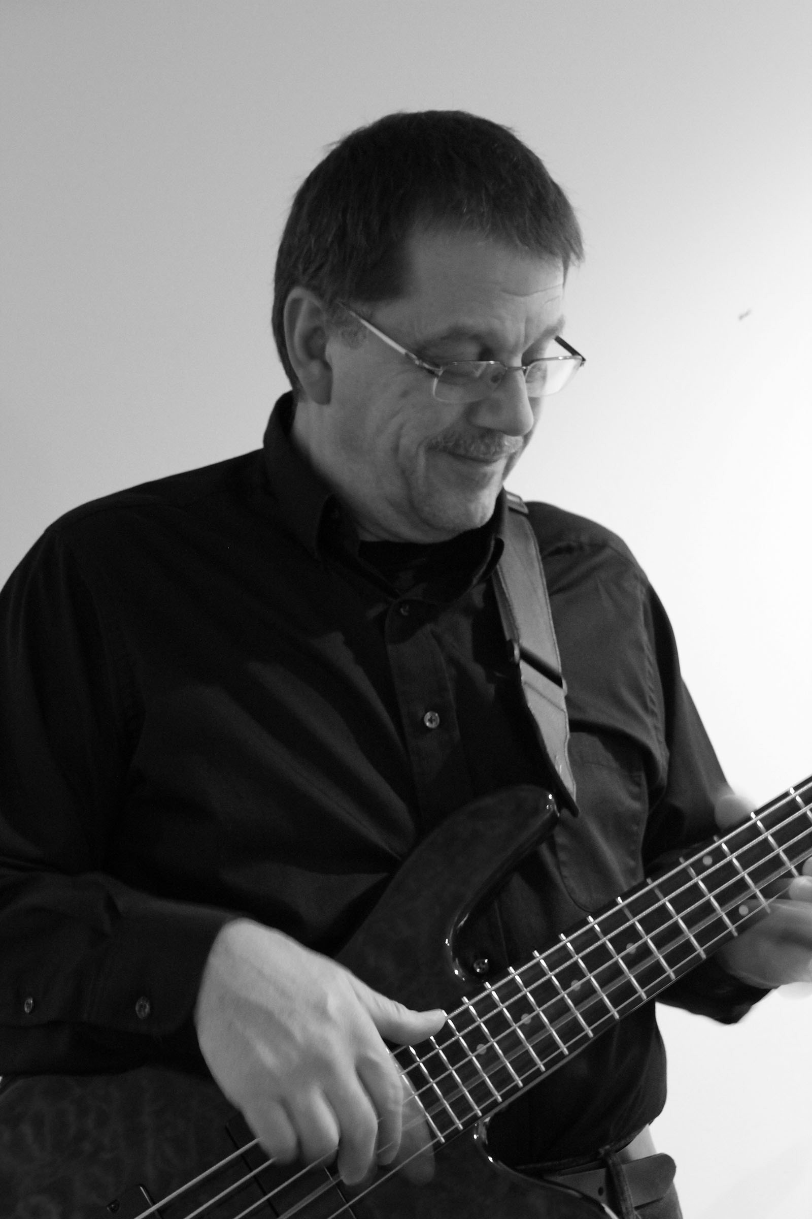 John Kumjian: Bass, Harmonica, Vocals · John is a multi-instrumentalist. Known especially for his guitar, keyboard, and vocal work in New Third Coast, one of the region’s finest musical acts, John also performs with “Looking Forward” and “The Jim Crockett Band.” For The Dune Brothers, he has committed to bass guitar. He also takes up the torch as prevailing vocalist and unofficial ensemble director. In short, he makes the band’s wheels turn. When he’s not performing, he’s busy writing, recording, and drumming for other artists.