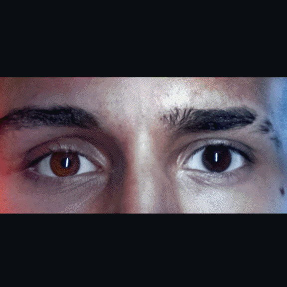 YASSINE X ADAVER . KOPFTEHRAPIE VISUALIZER