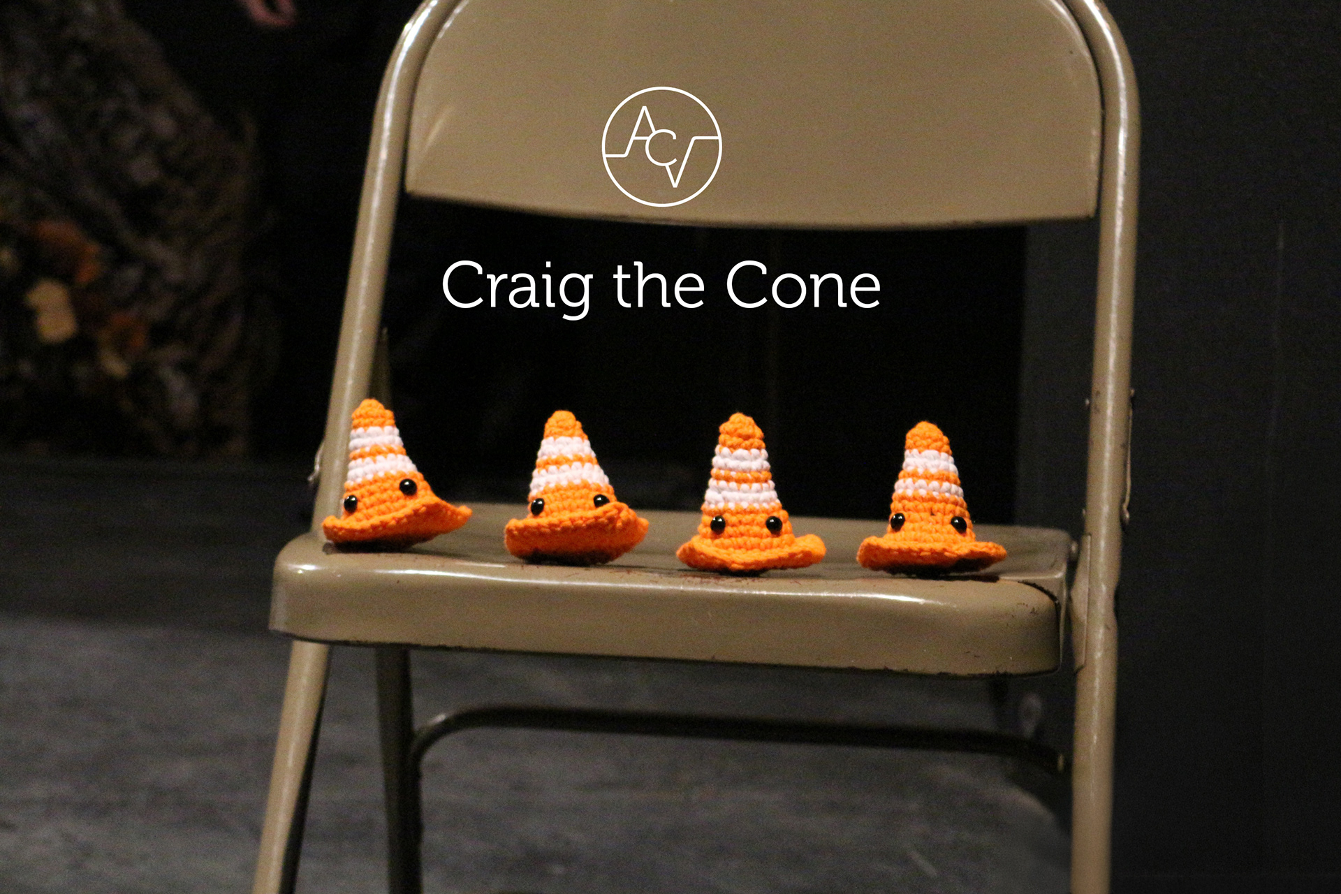 Craig teh cone,mm a tiny crochet companion