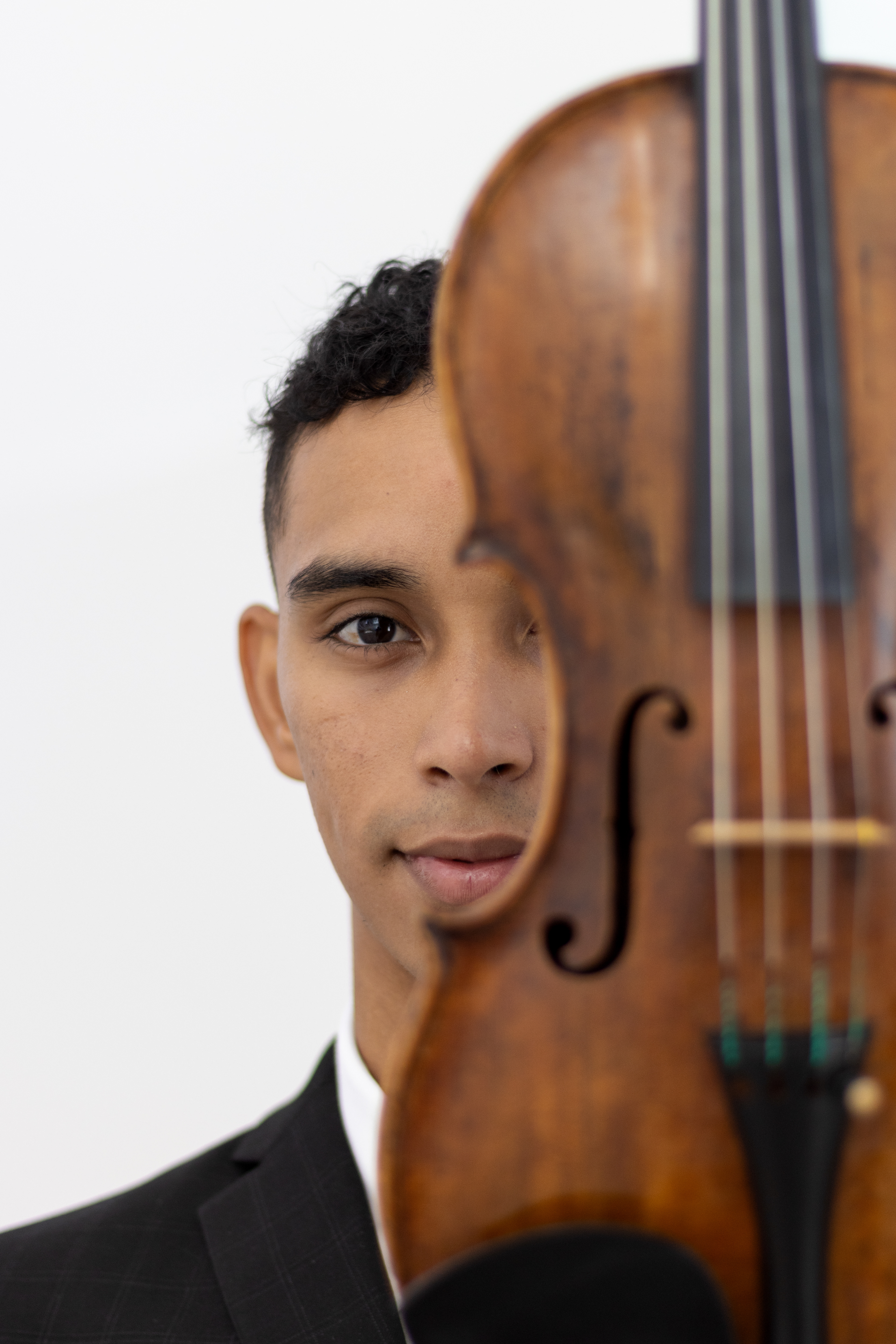 Moises Molina - Violin