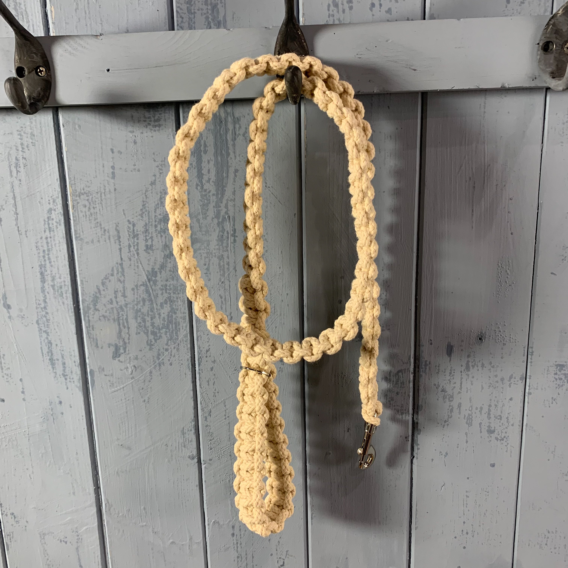 HANDMADE DOG LEAD