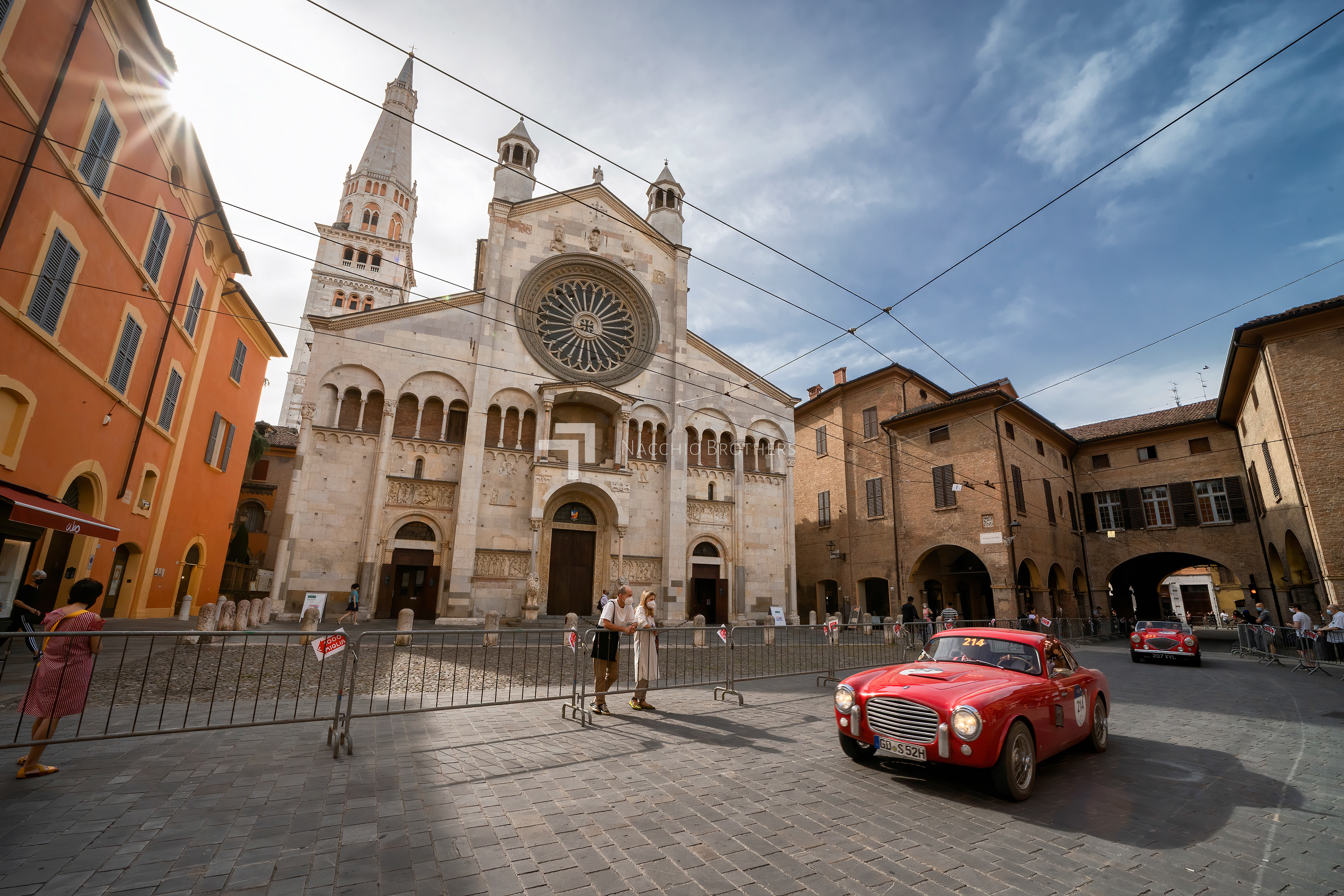 Mille Miglia in Corso Duomo