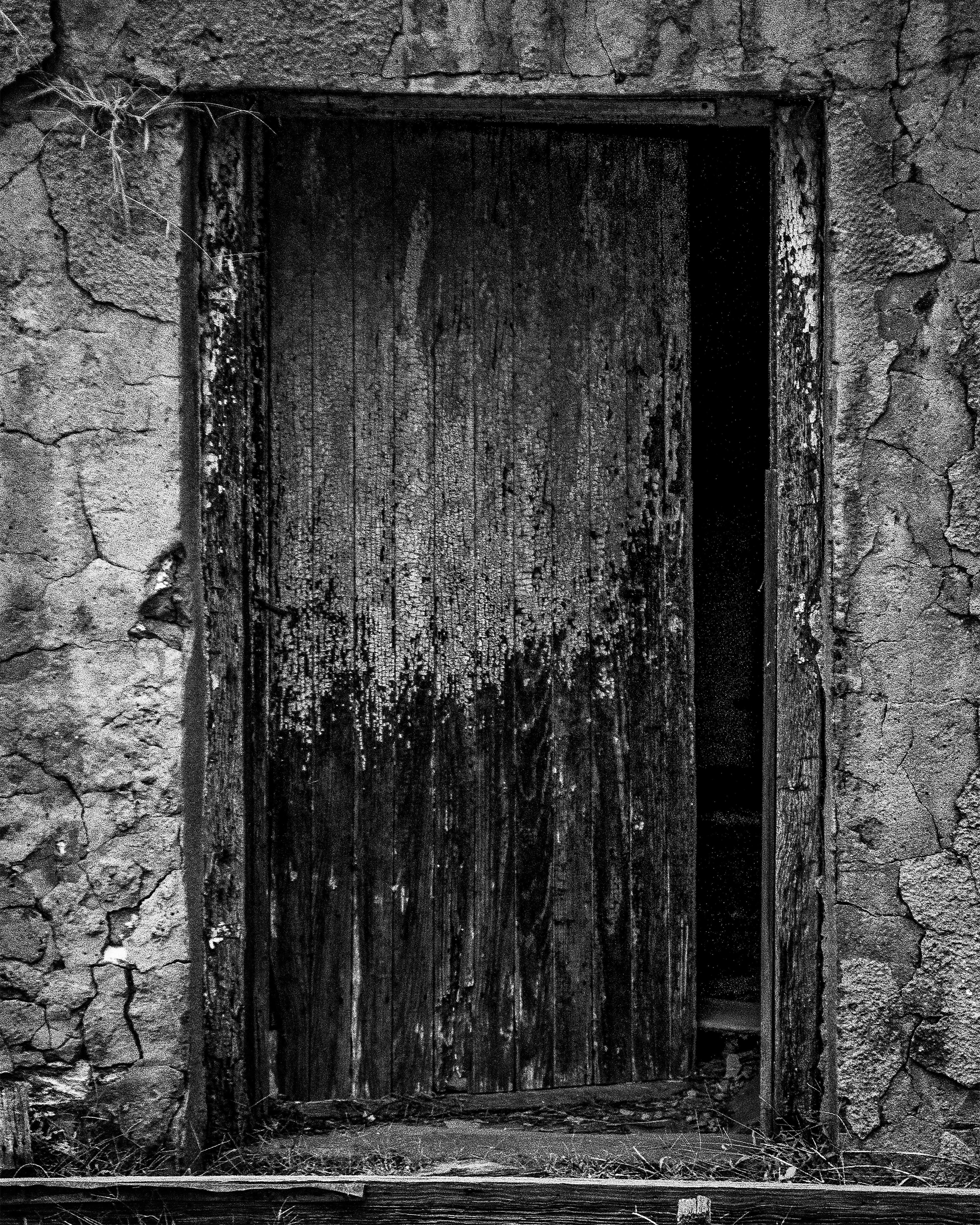 BW-14. Open Door