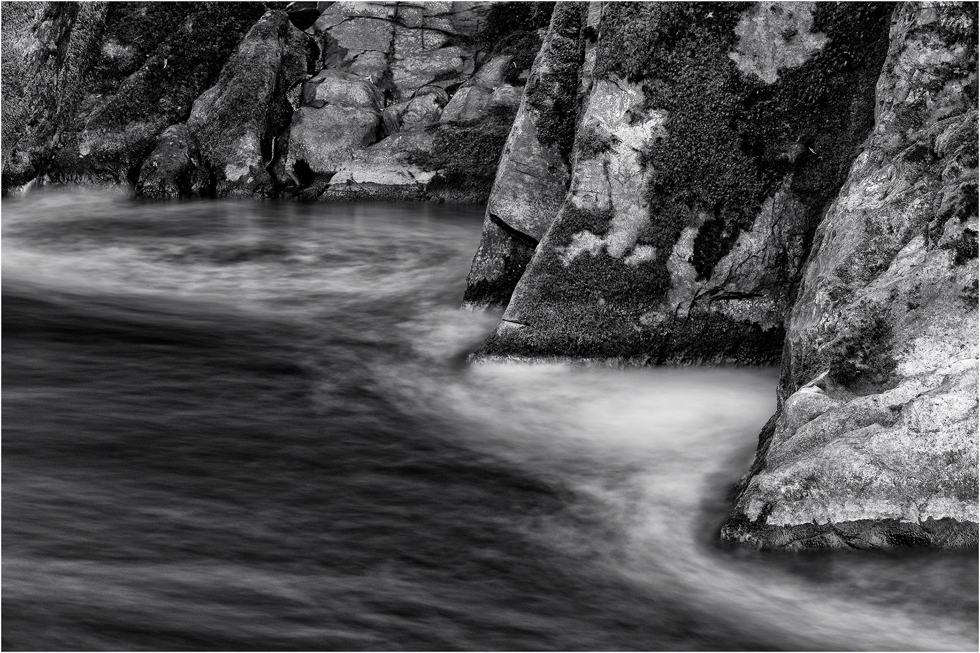 "Swirling Circles" by Simon Harding