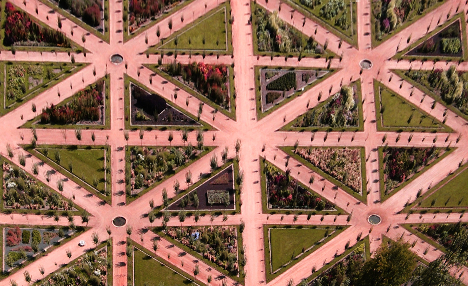 Garden of Angles (Mike Jones) 16 points