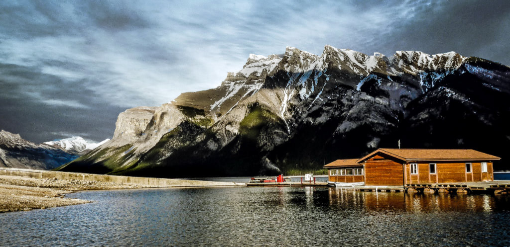 Canadian Cabin