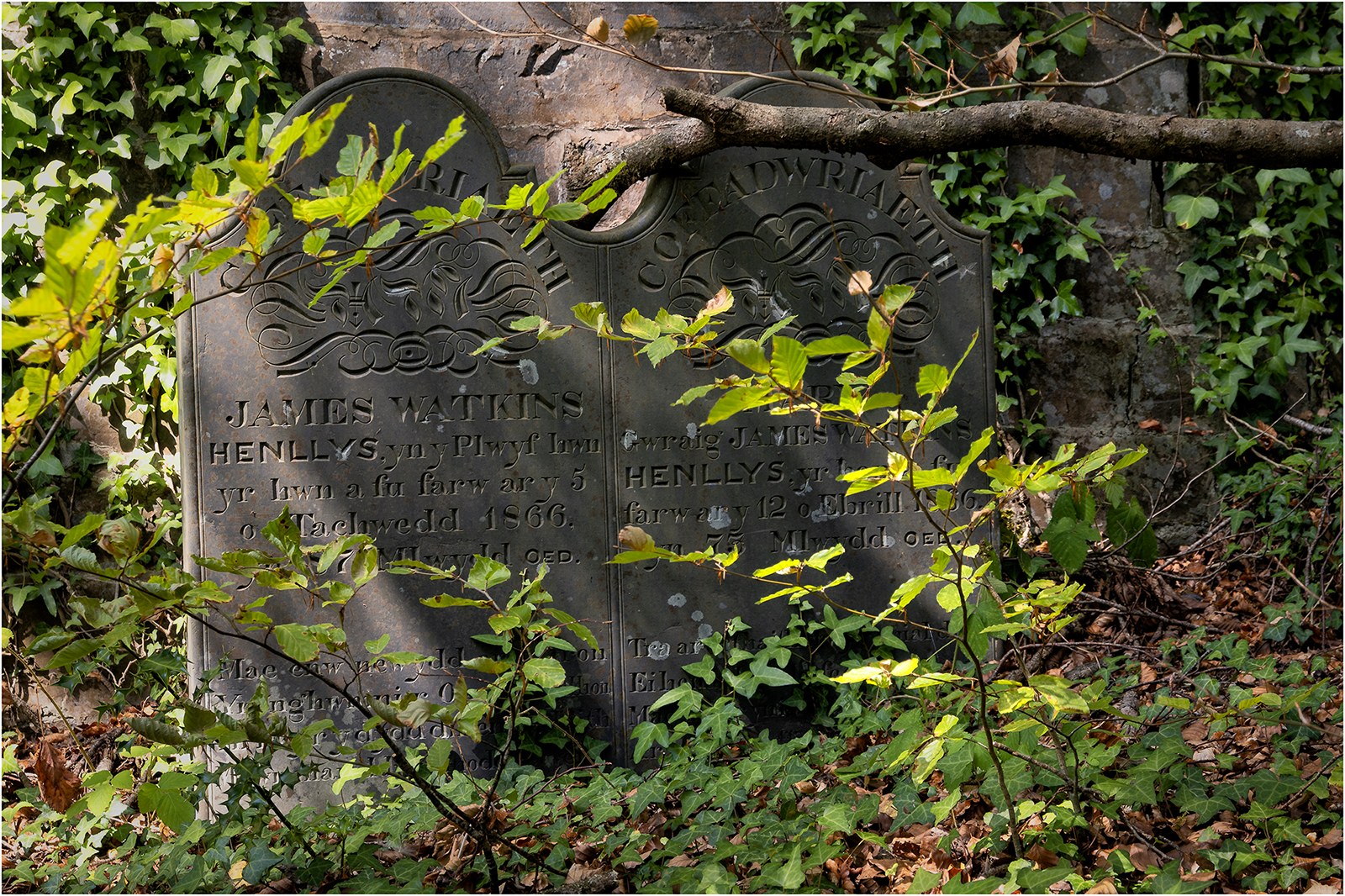 "St Michael upper churchyard" by Simon Harding