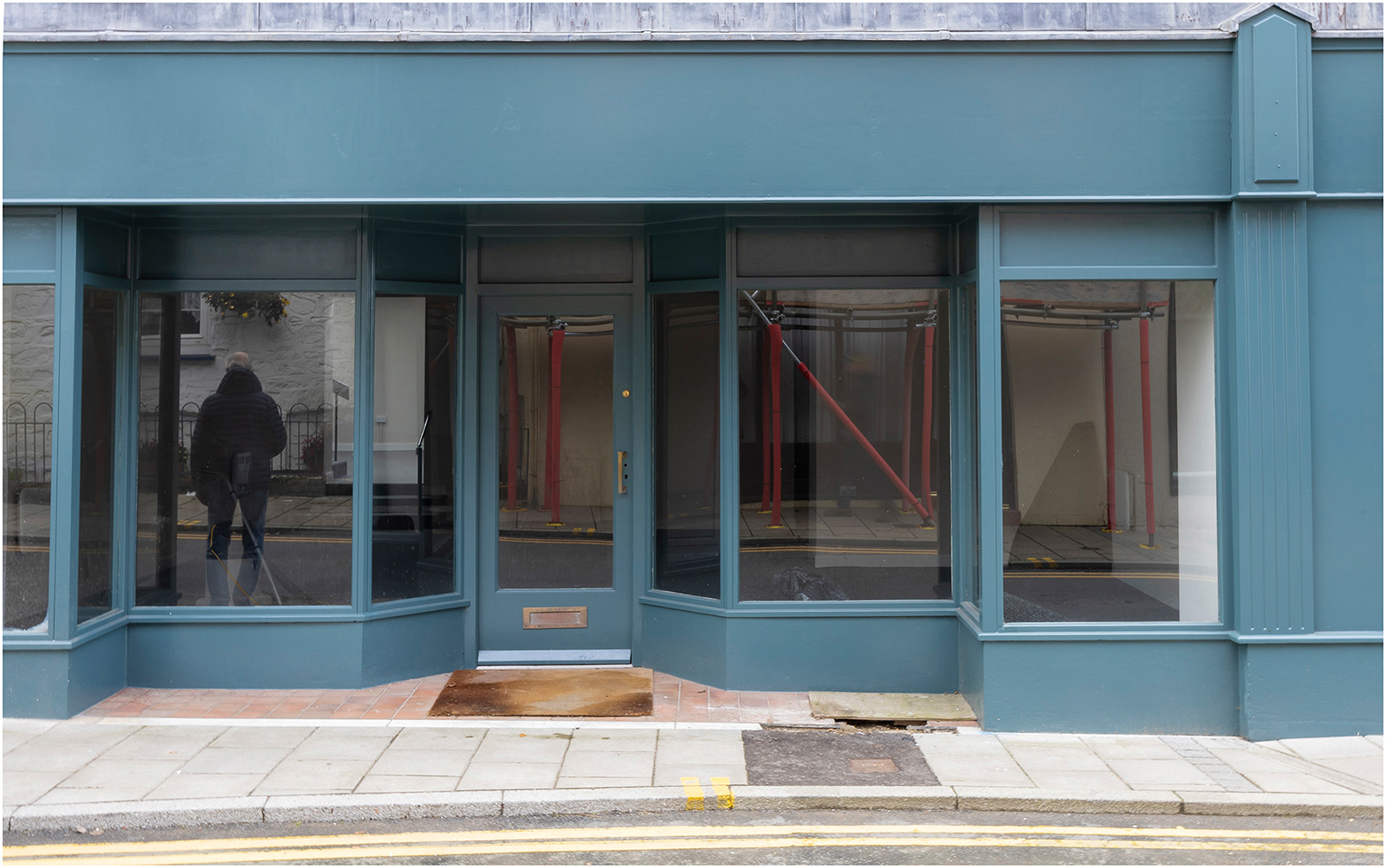 "Kenny T at the INI" by Viv Evans